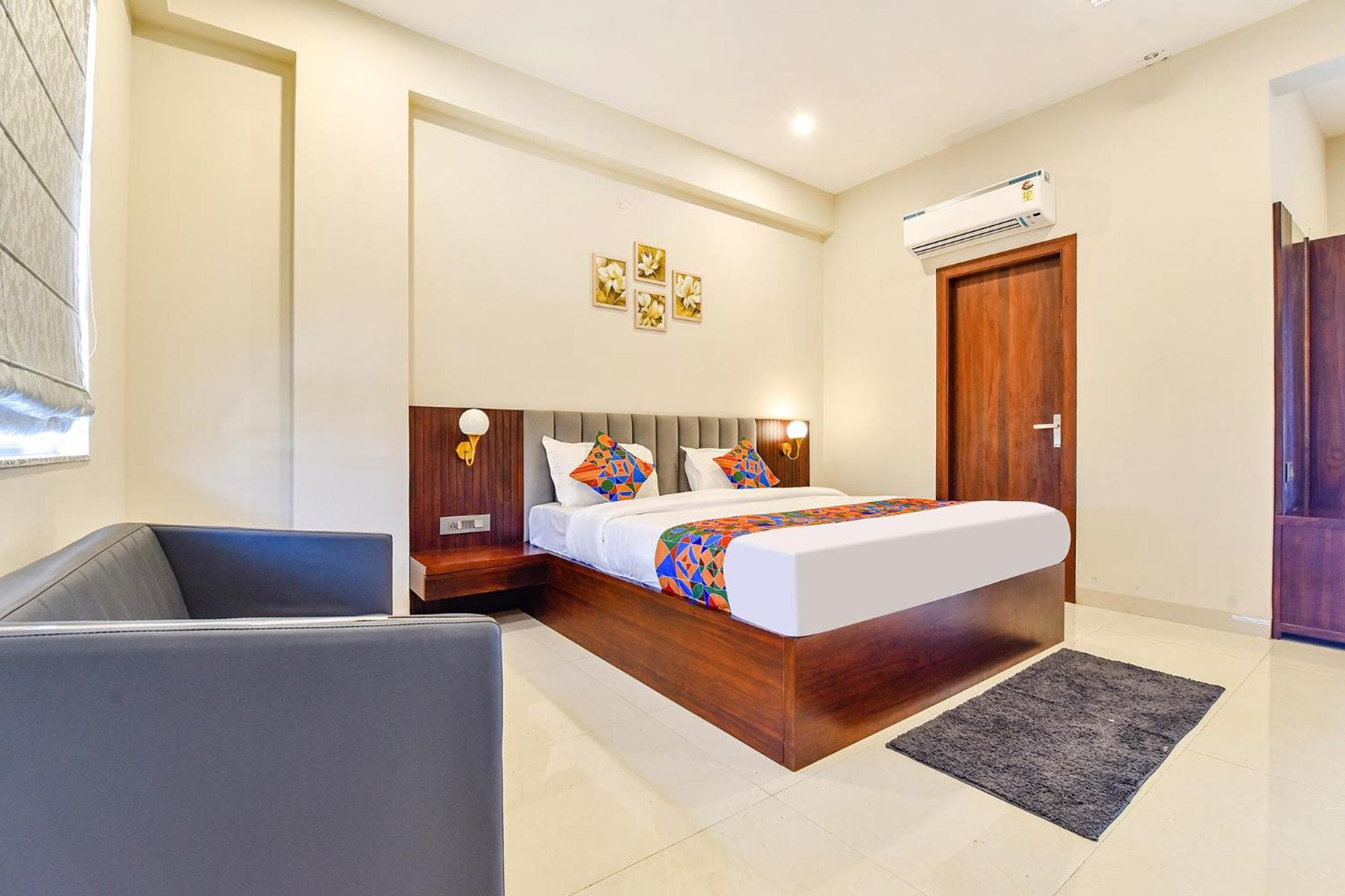 FabHotel Pravaasam Residency