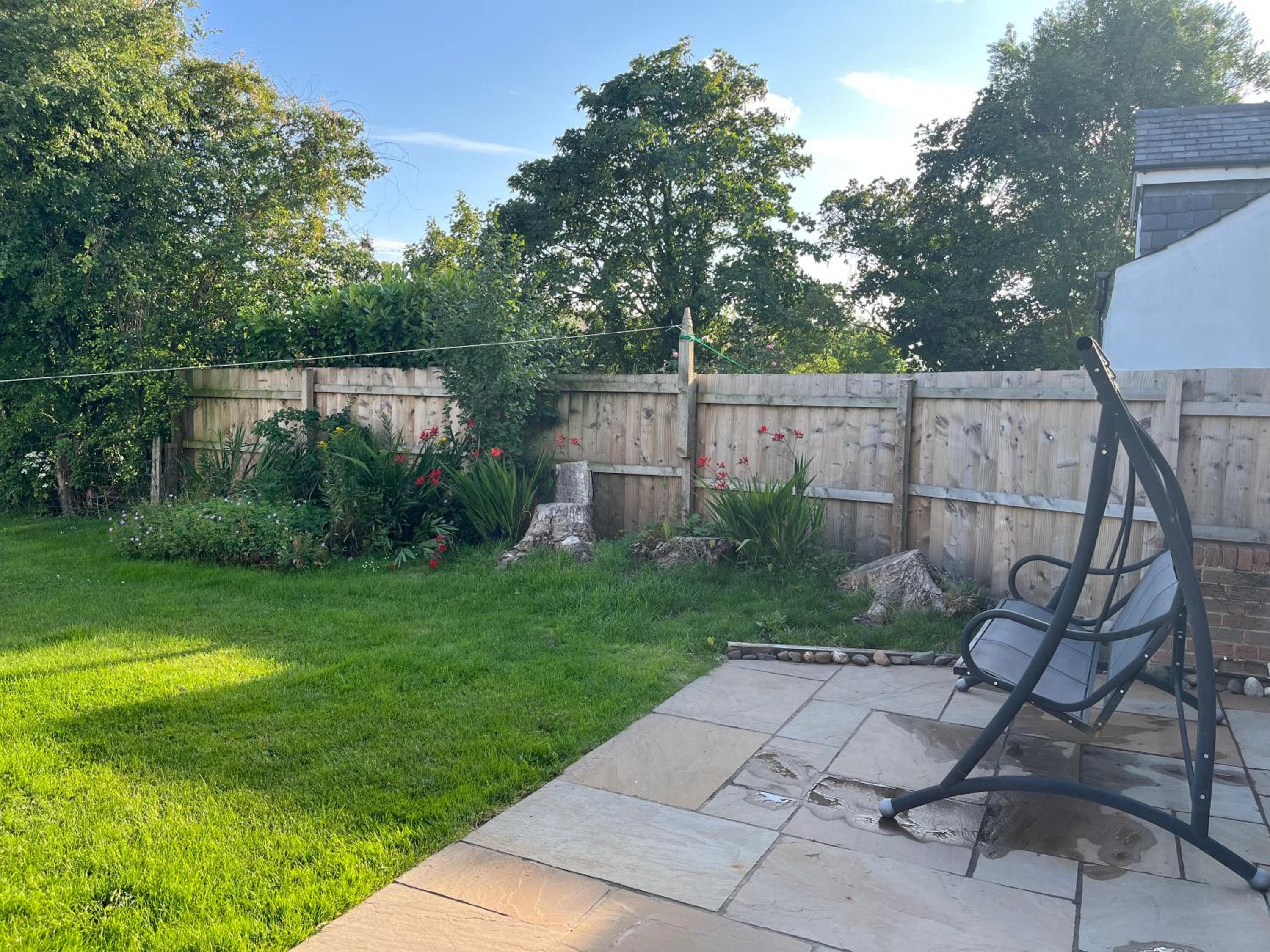 Newton Hall Farm cottage, hot tub garden views Nr Lytham Ribby