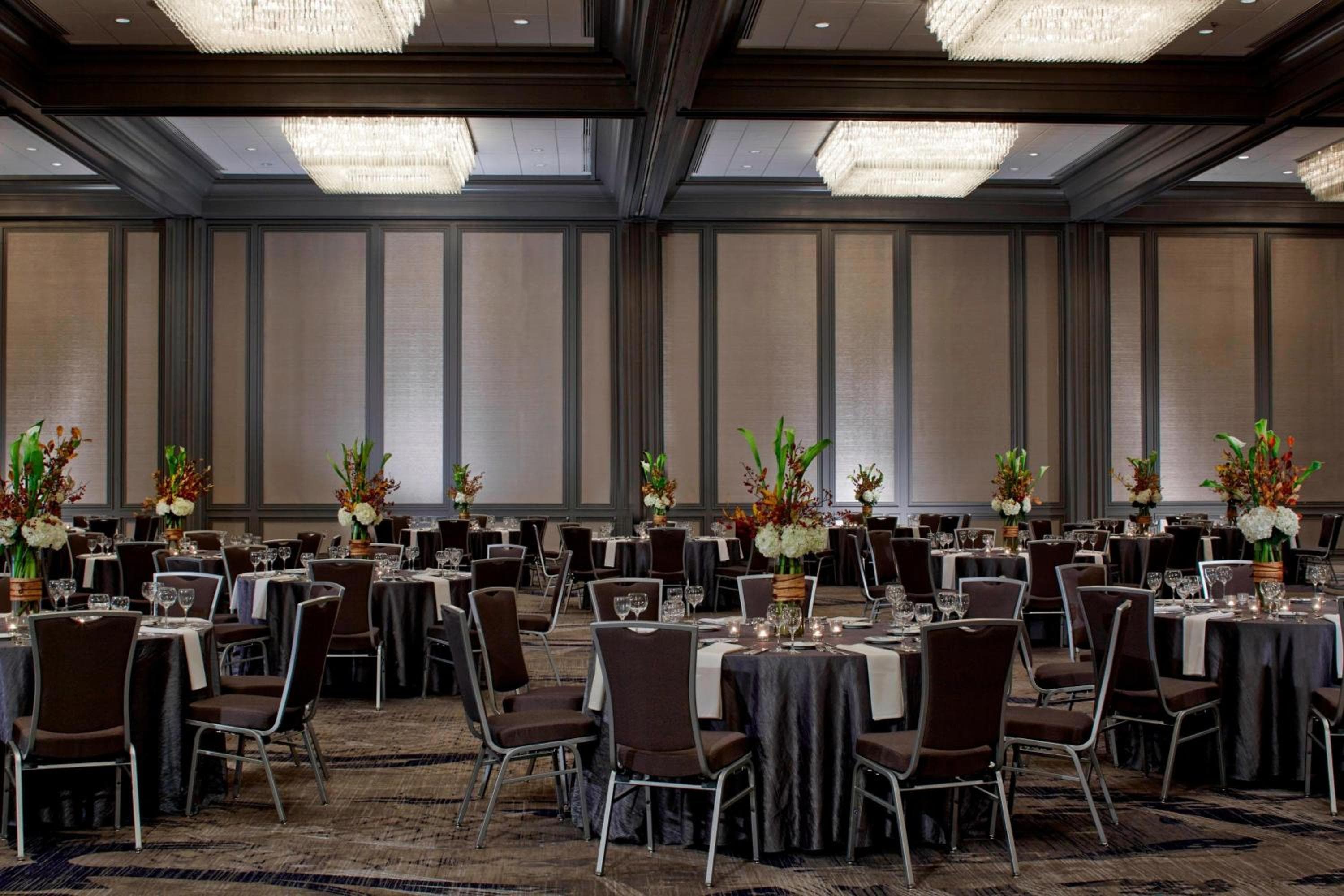 Renaissance Atlanta Waverly Hotel & Convention Center