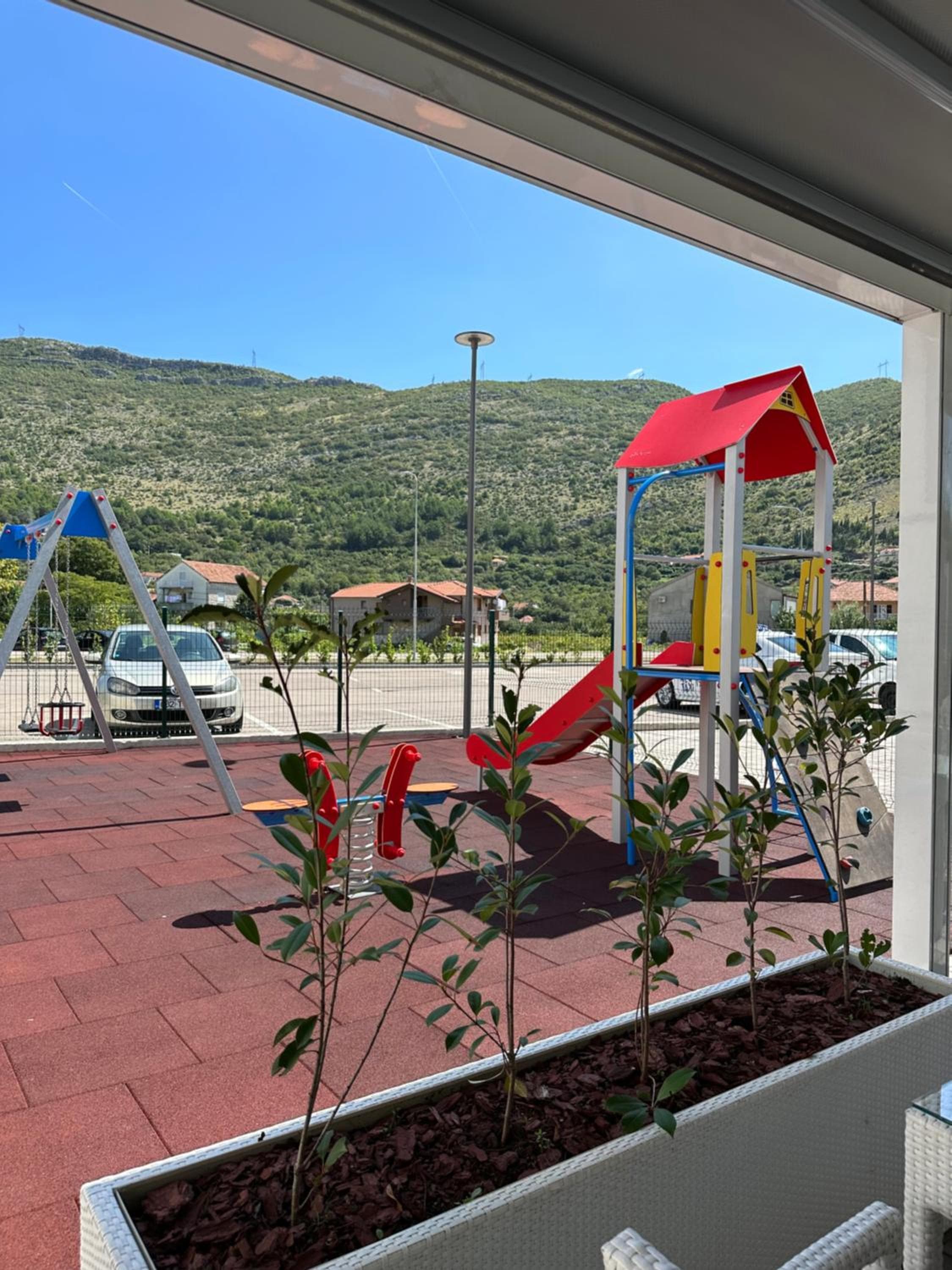 Hotel Nar