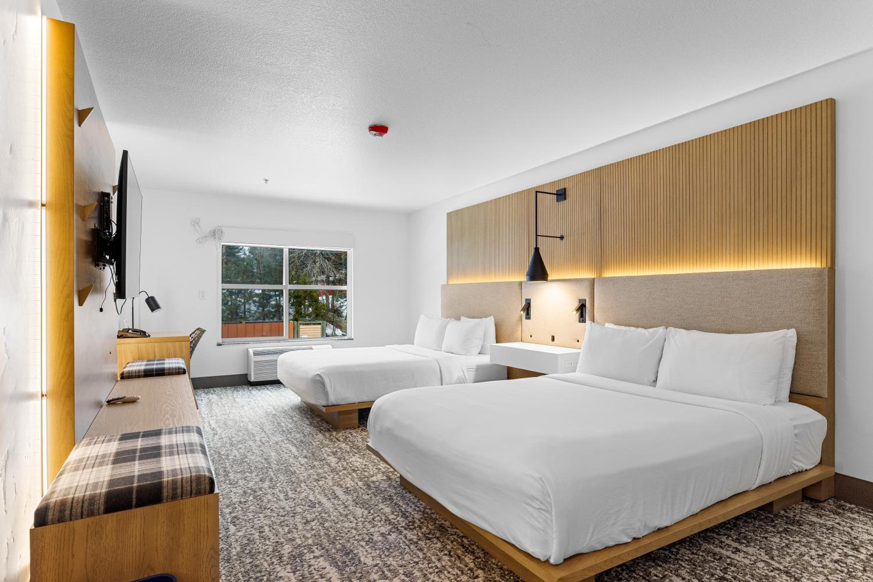 The Evergreen Hotel