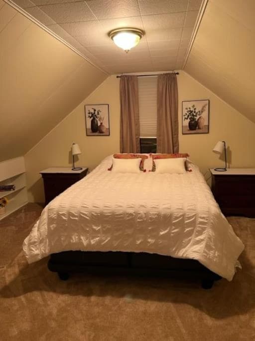 Theos Cottage Niagara