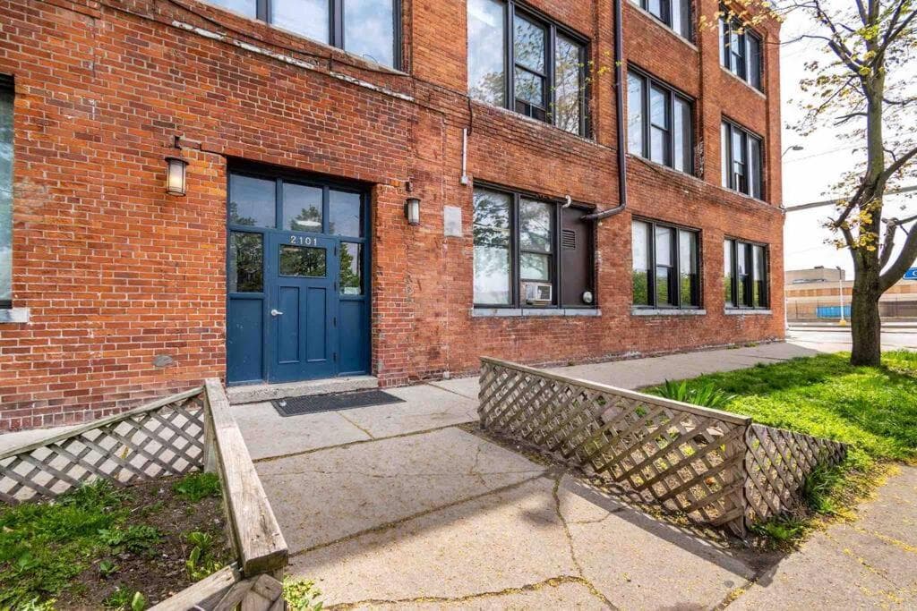 420 Friendly BOHO Loft Downtown KING suite FREE parking
