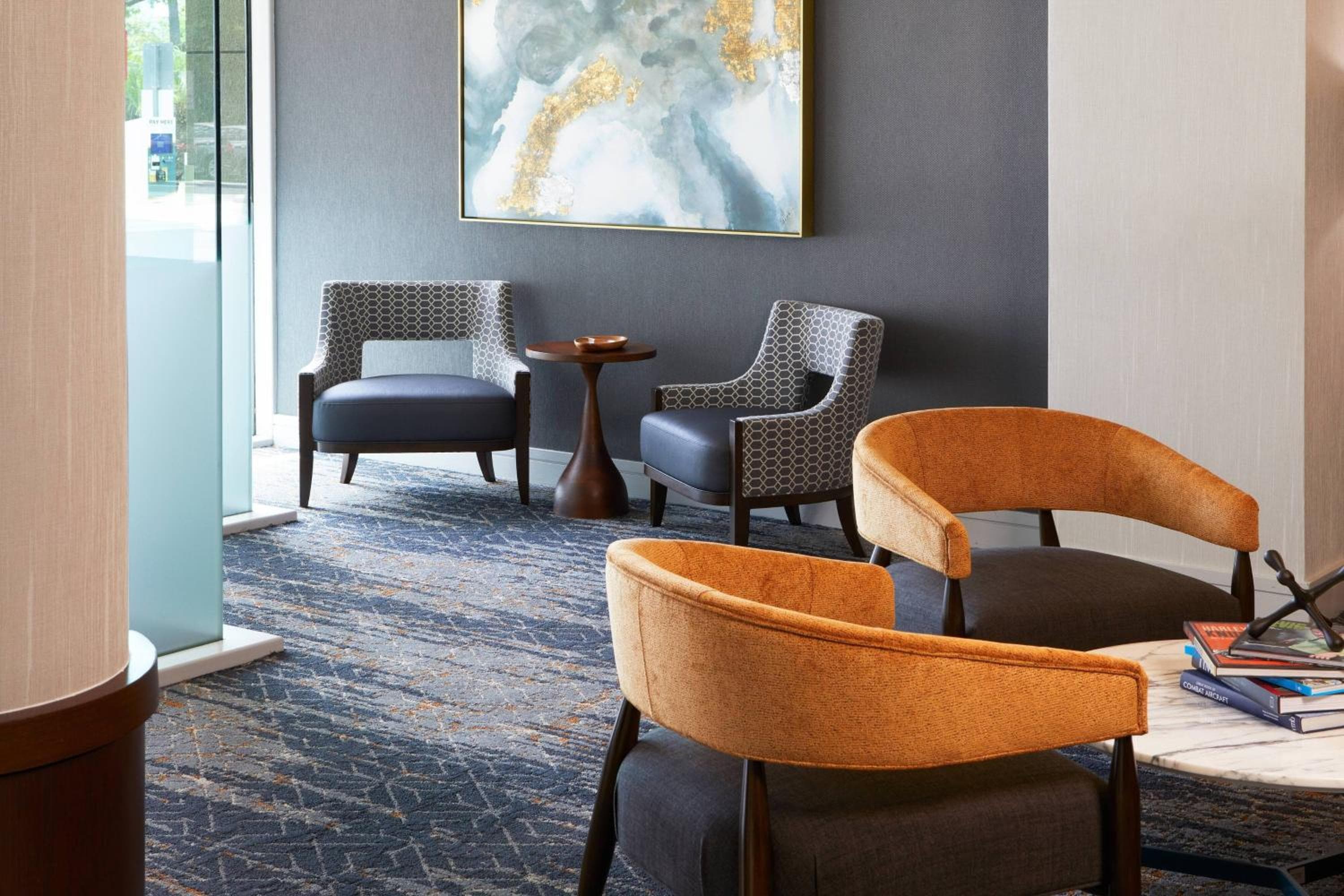 Courtyard by Marriott Los Angeles LAX / Century Boulevard