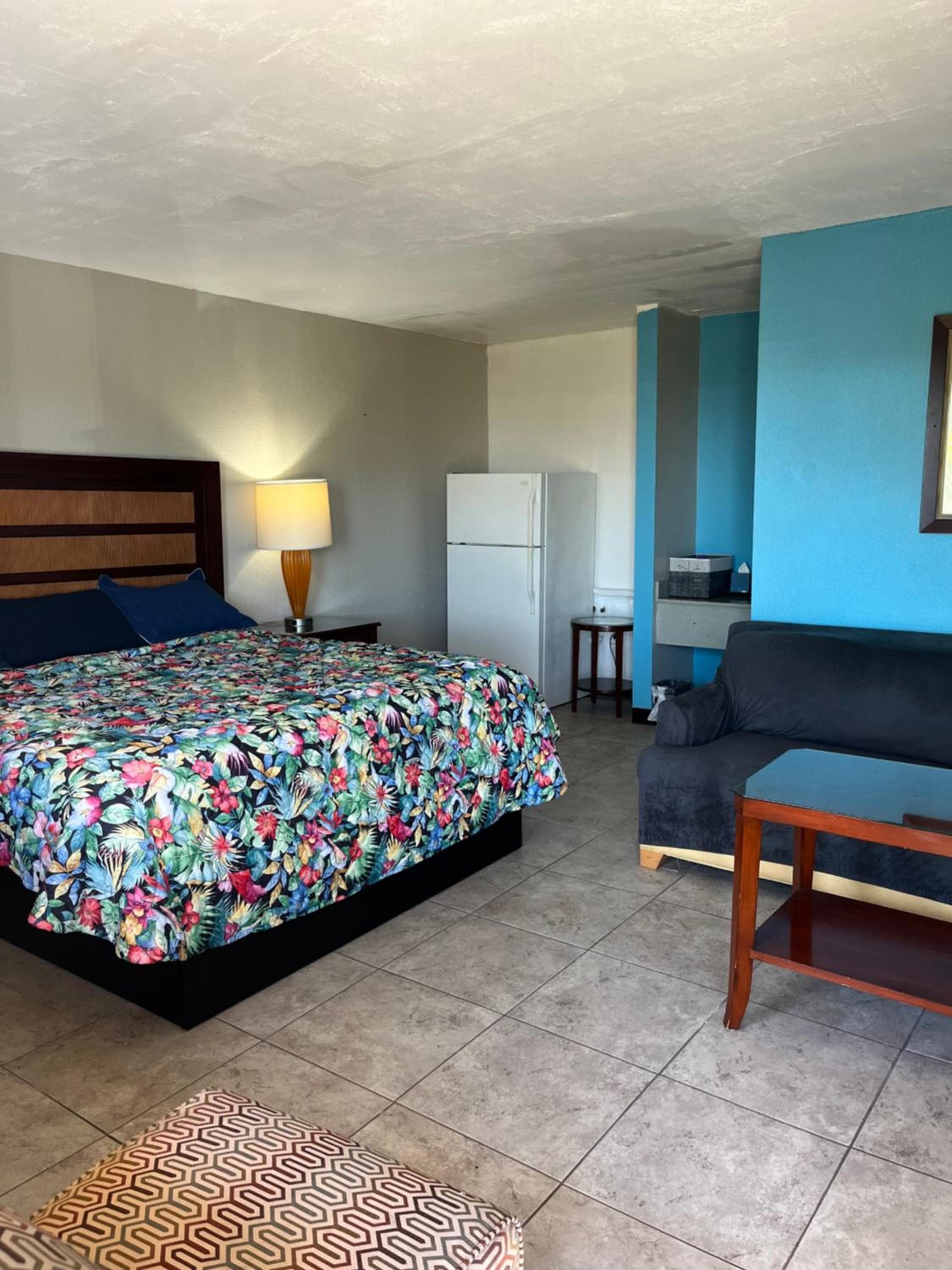 Budget Inn