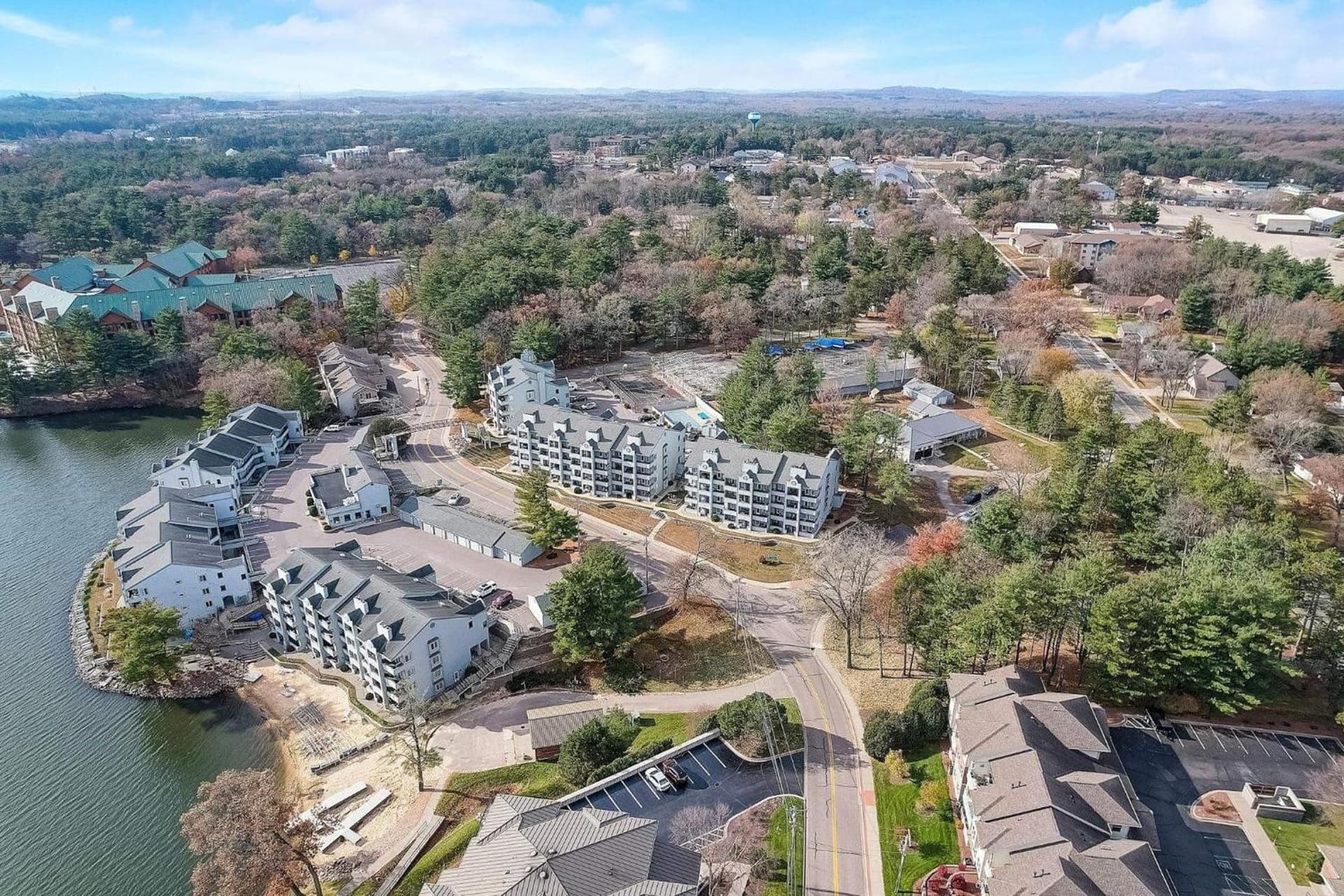 Dells Lake Villa At Lighthouse Cove Condominiums