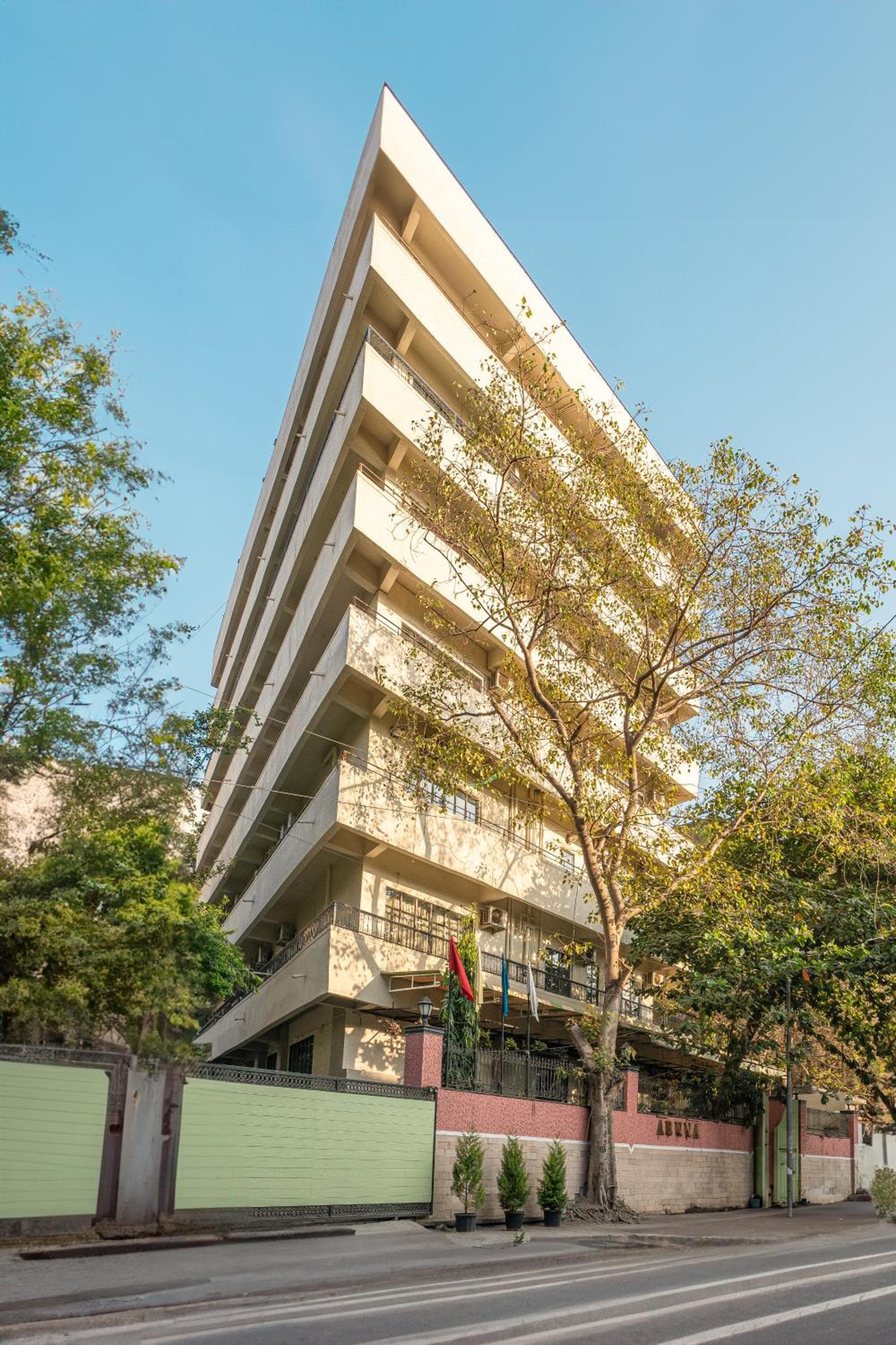 Arnna-Nesco Goregaon