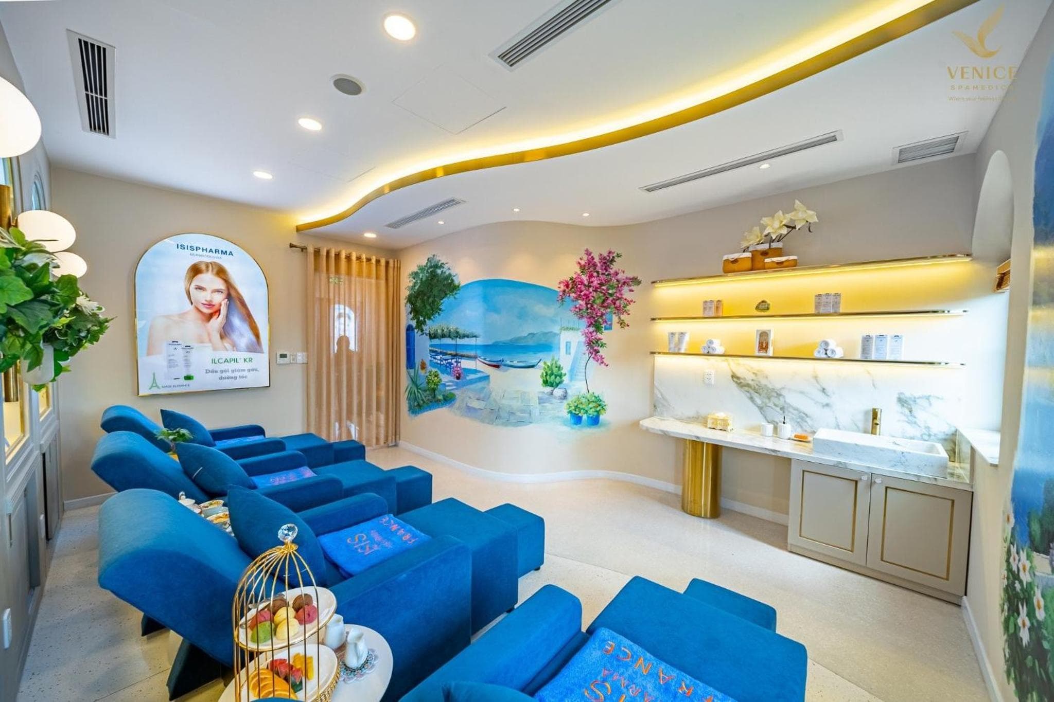 Venice Hotel Phu Quoc - Free Airport Shuttle & Spa Inclusive