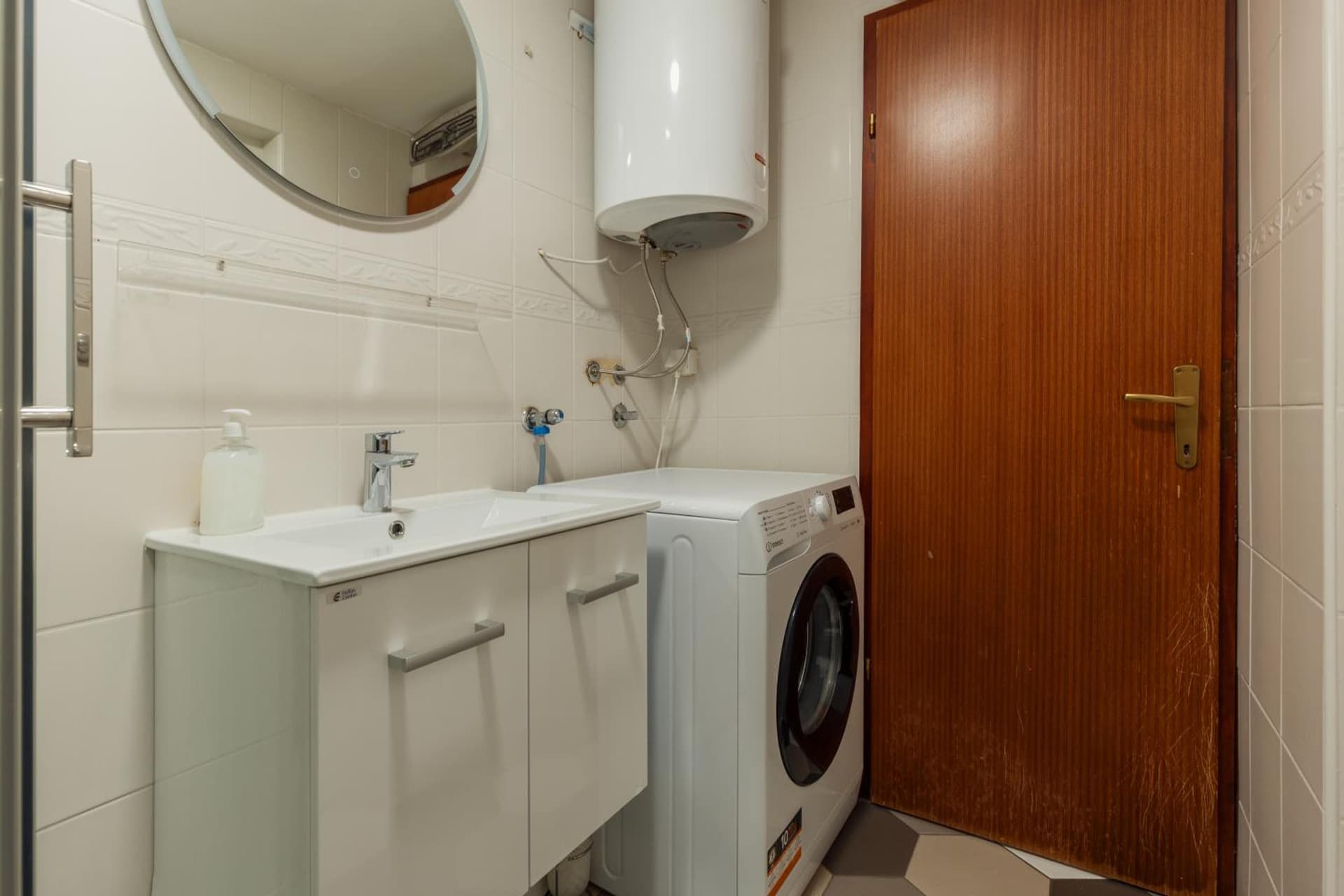 Old Town St Tryphon Apartment