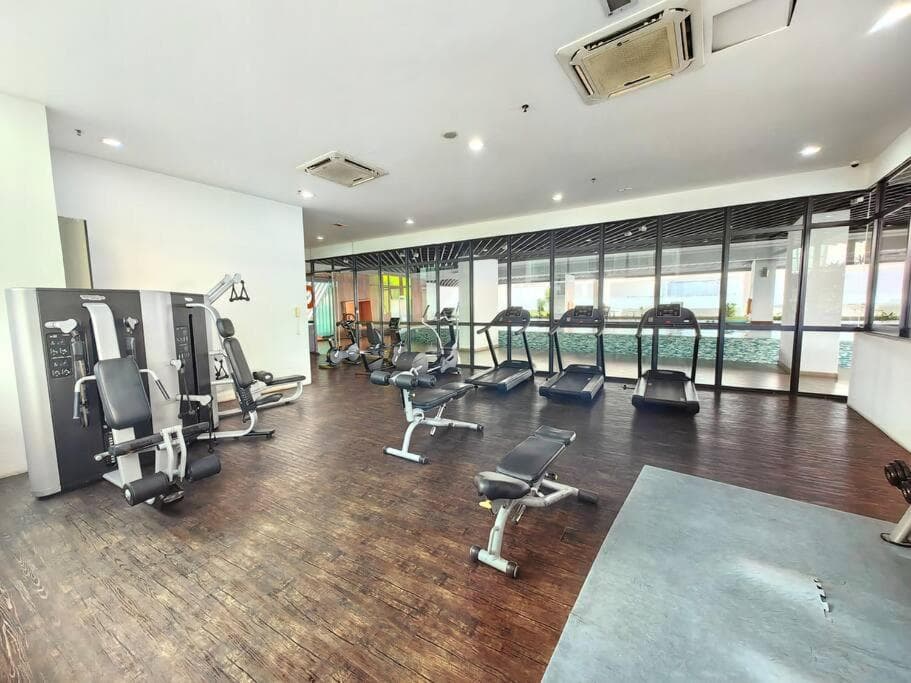 AS 1-6pax Atria Mall Cozy Studio 2QBeds Damansara