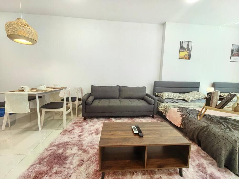 AS 1-6pax Atria Mall Cozy Studio 2QBeds Damansara