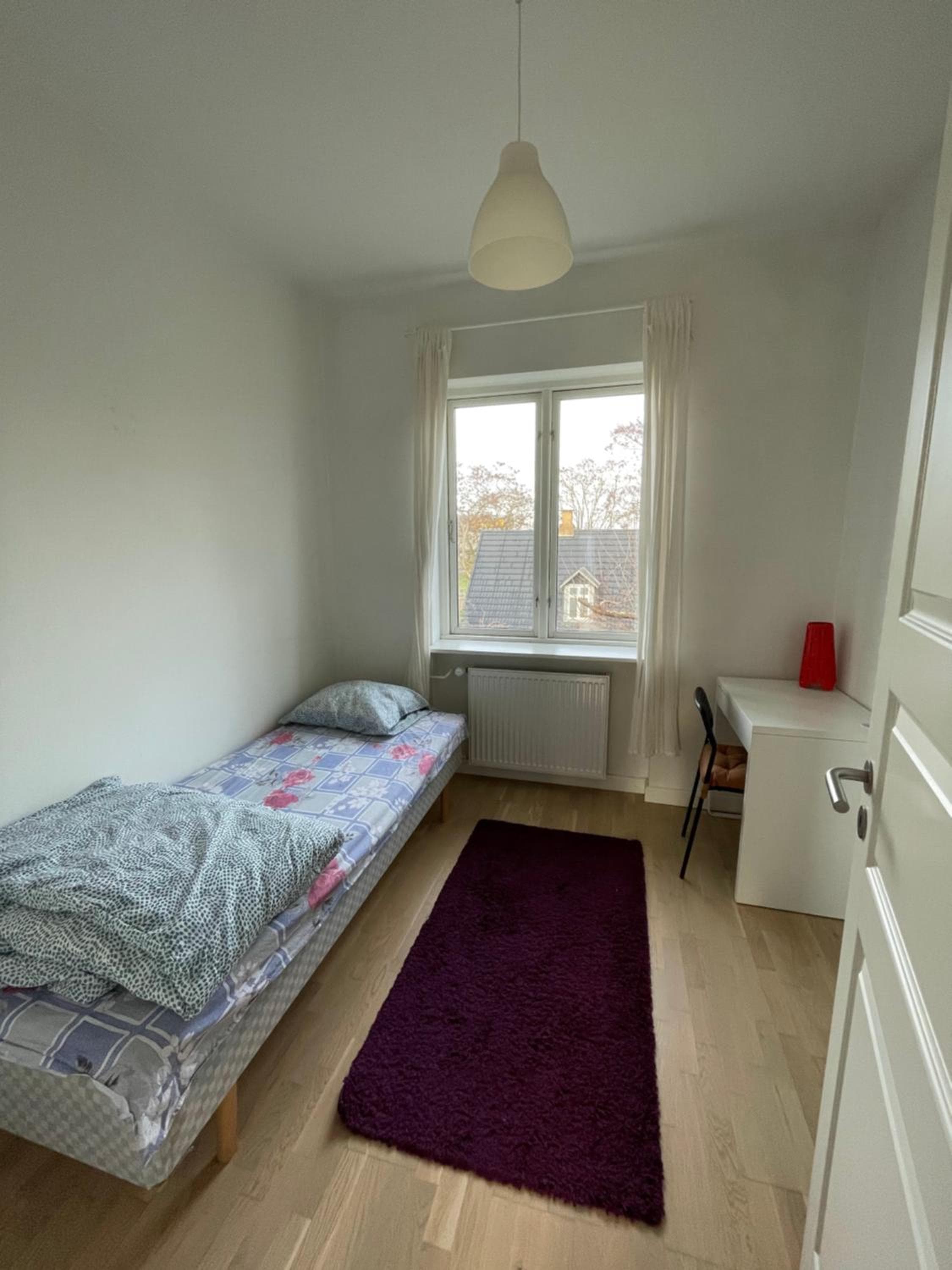 Spacious room in shared accommodation