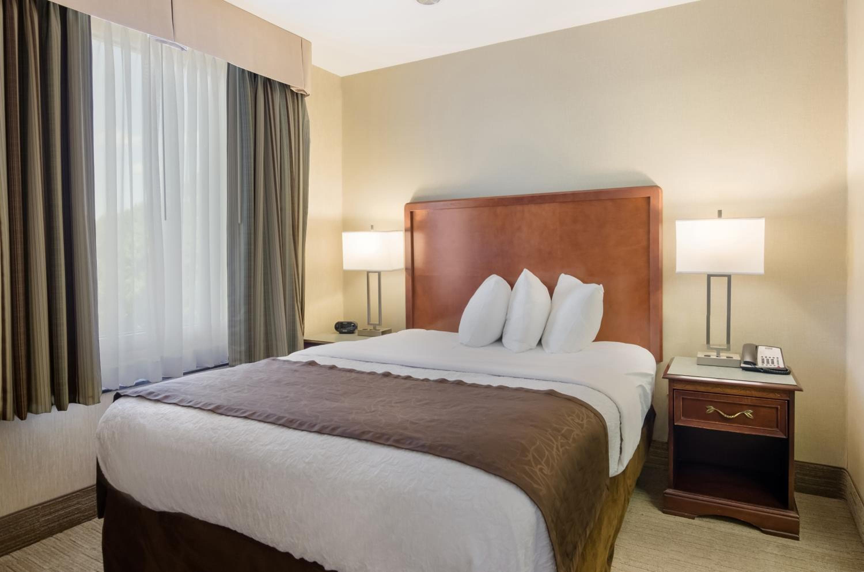 MainStay Suites Roanoke Airport