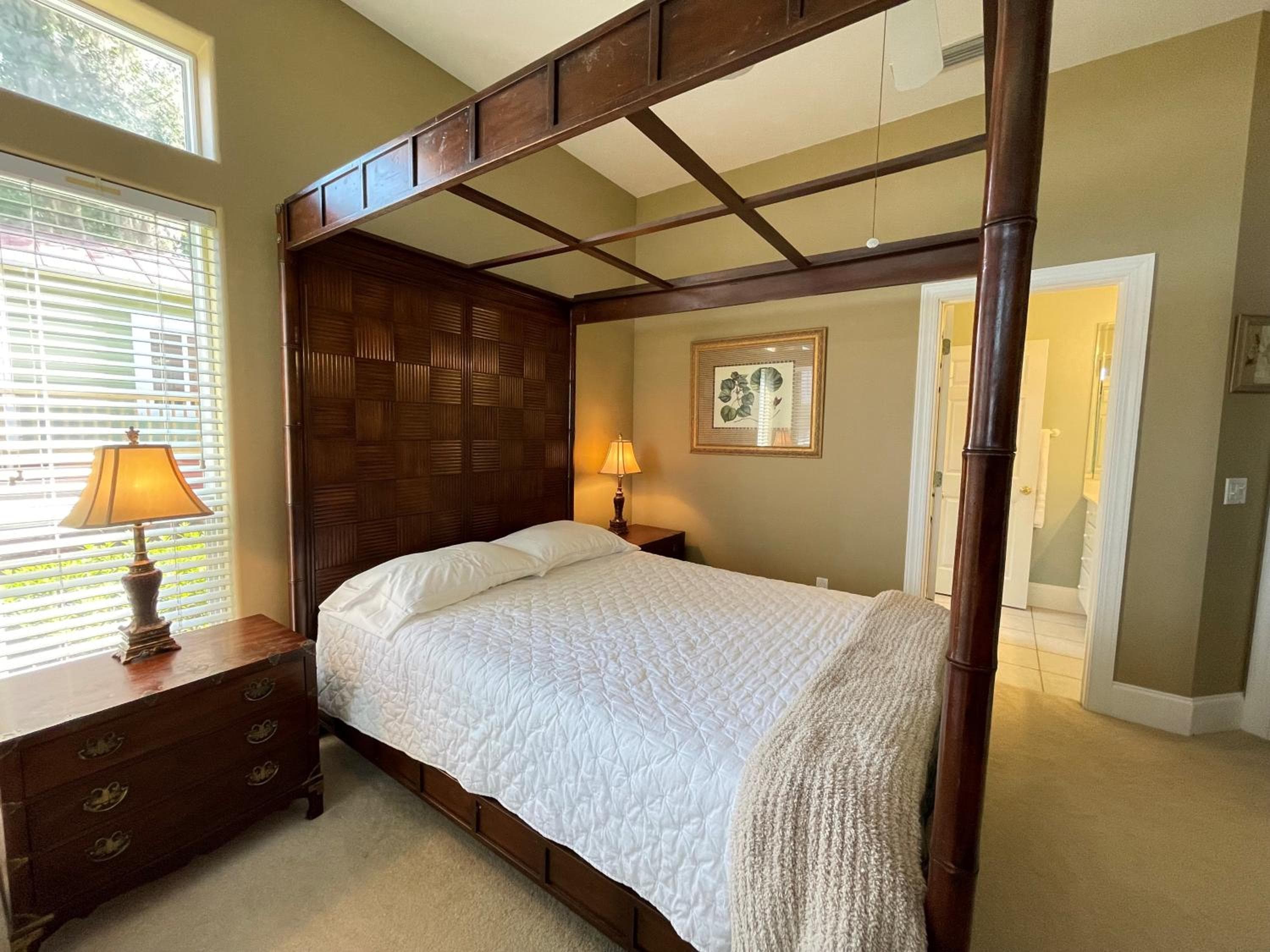 Waterfront Suite with Pool & Dock