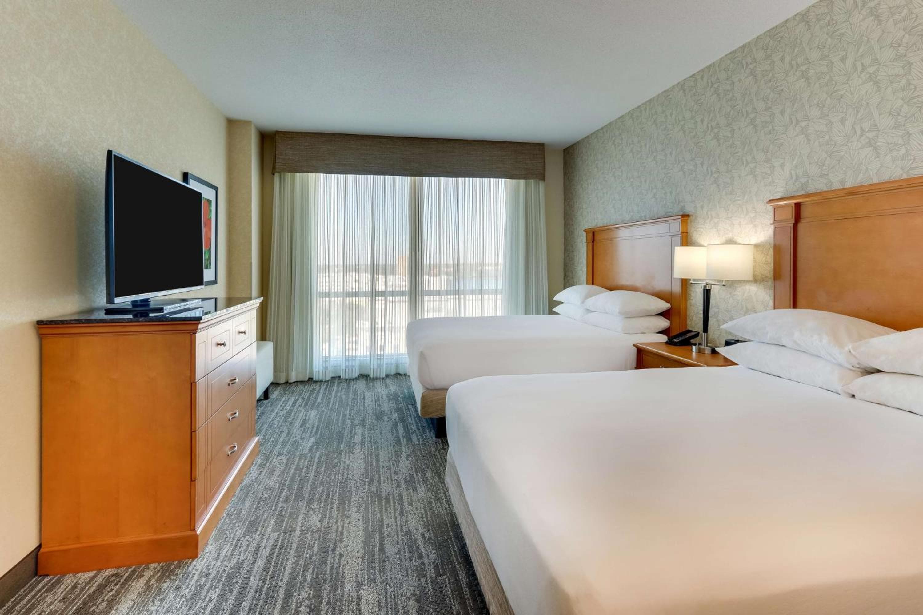 Drury Inn & Suites Orlando near Universal Orlando Resort