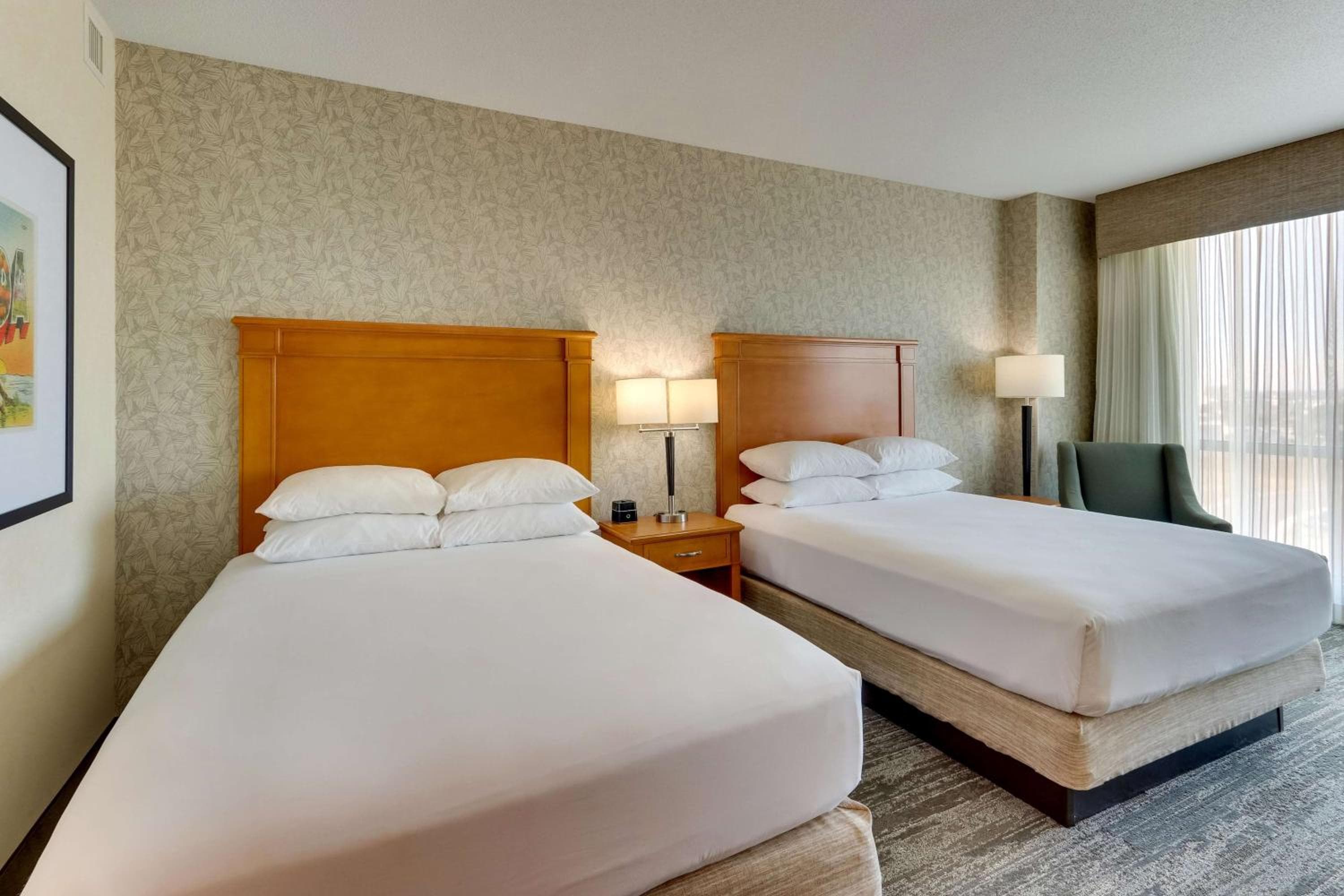 Drury Inn & Suites Orlando near Universal Orlando Resort
