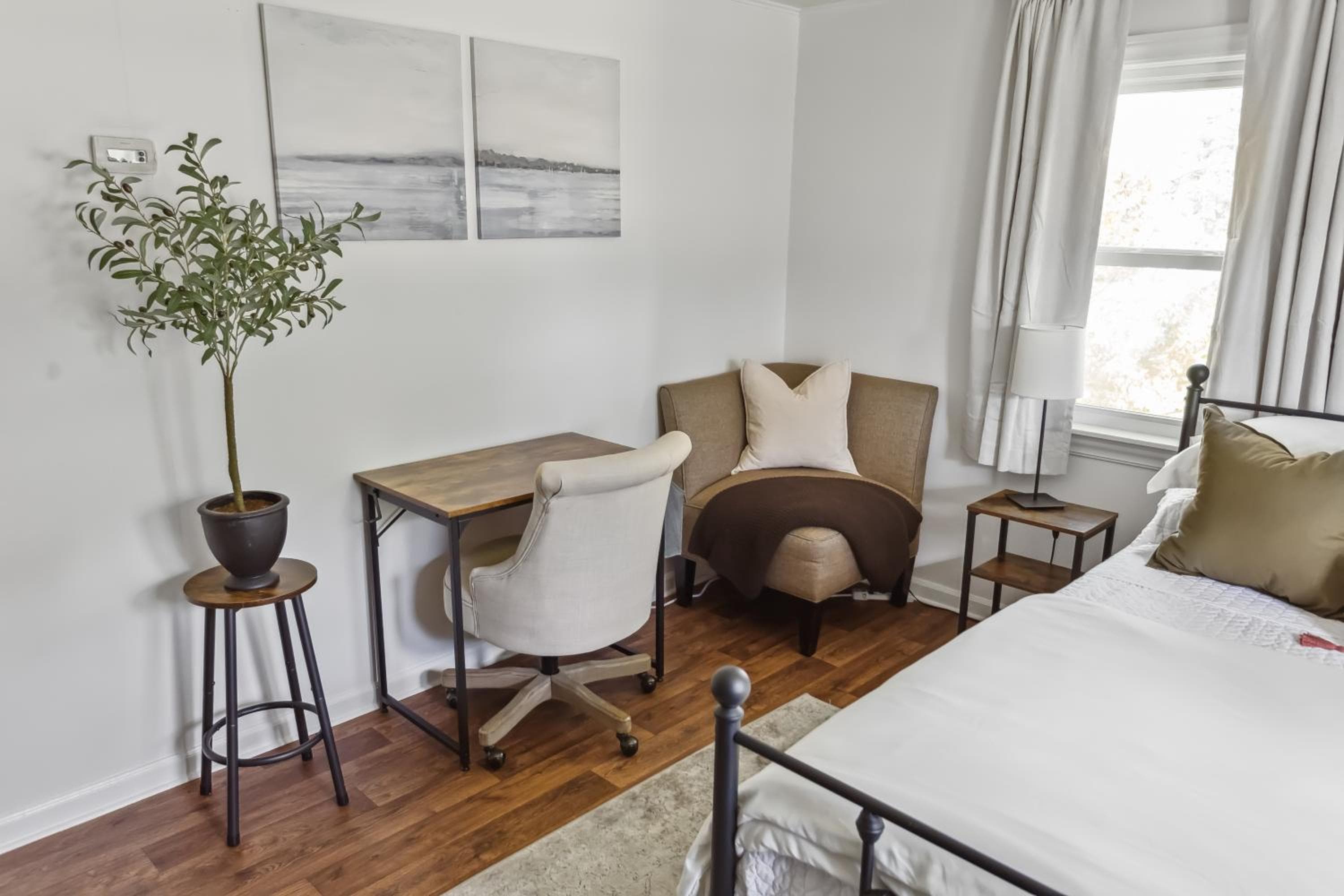 Large Private Studio Apartment