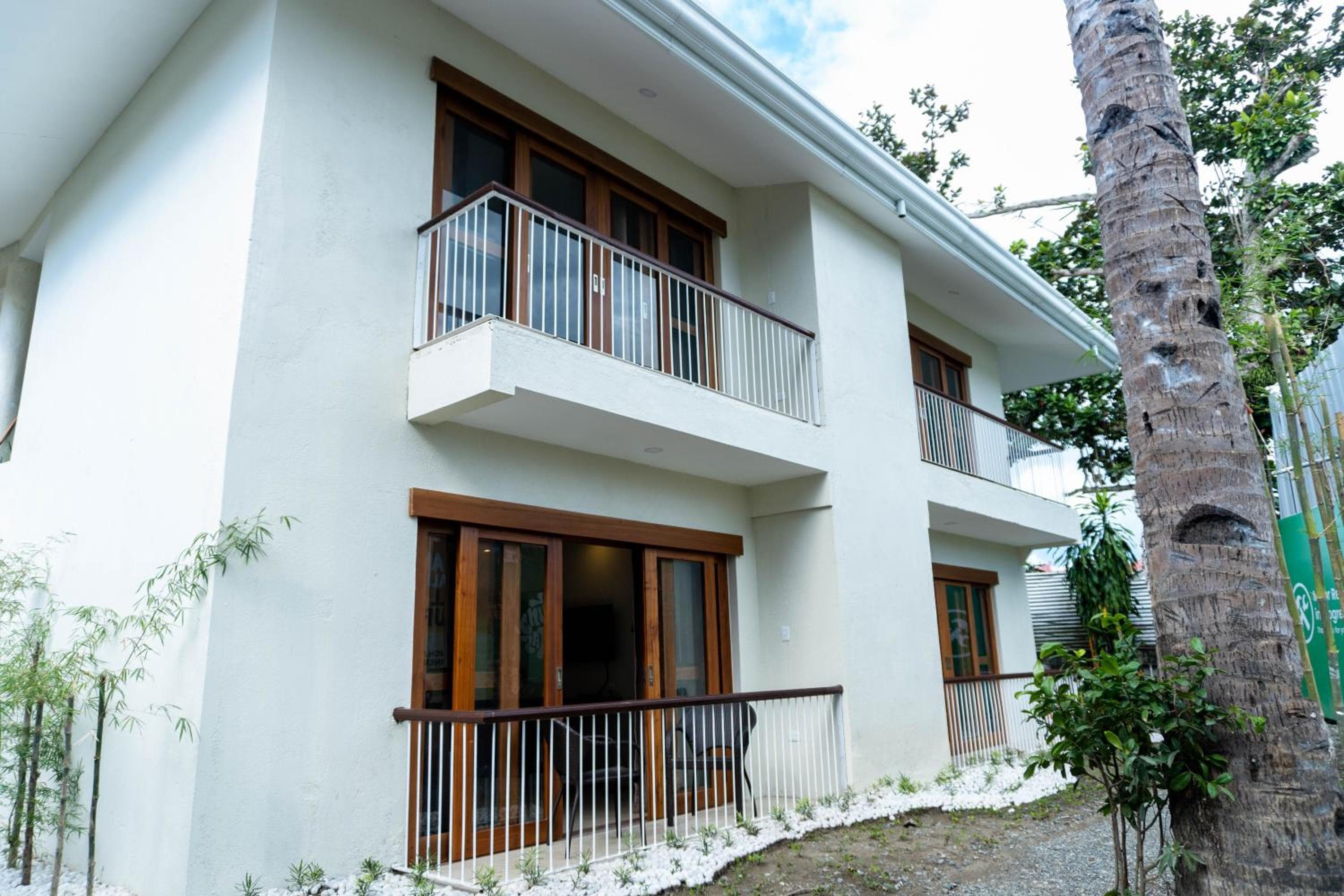 Almont Inland Resort