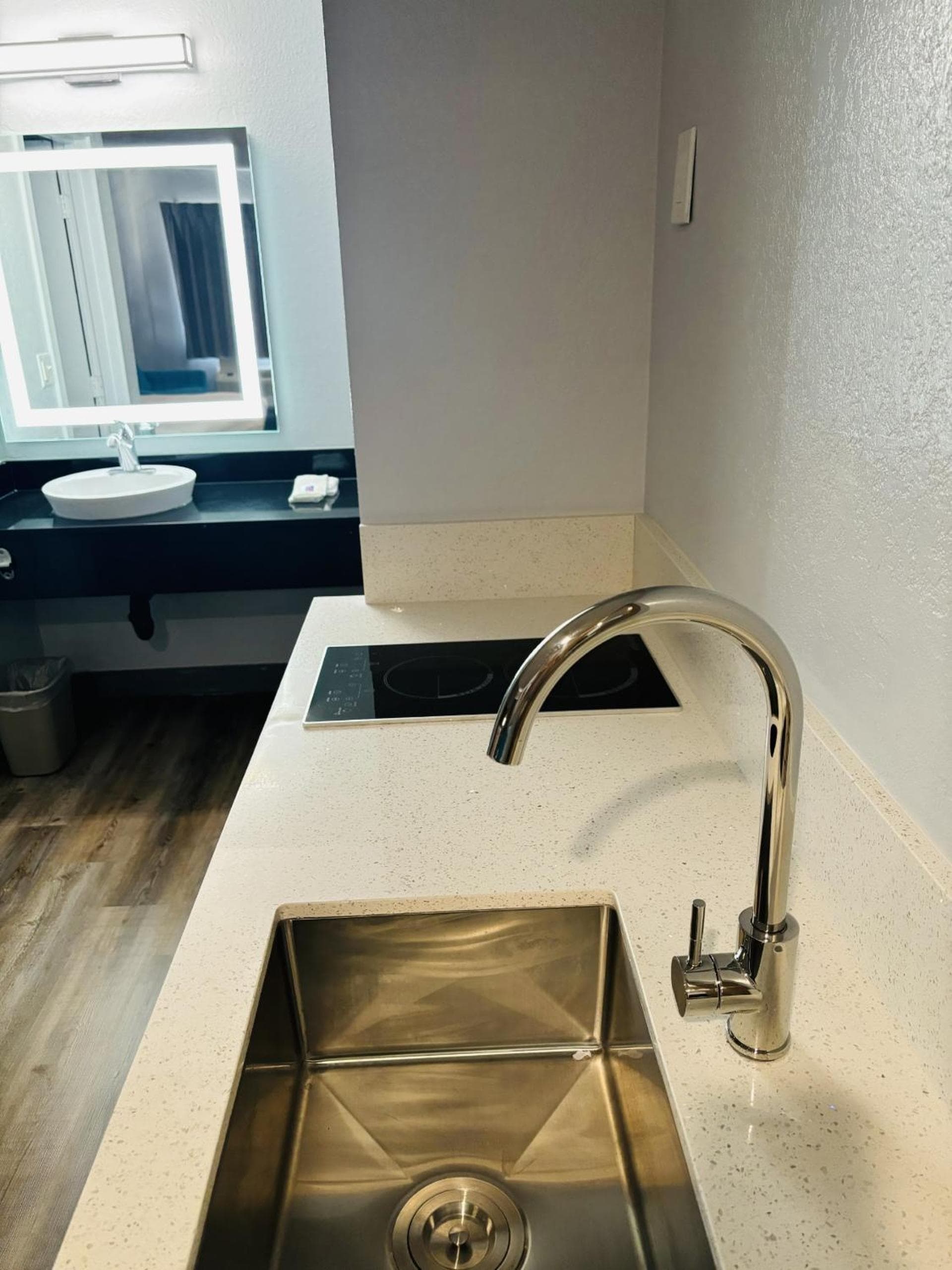 Motel 6-Santa Ana, CA