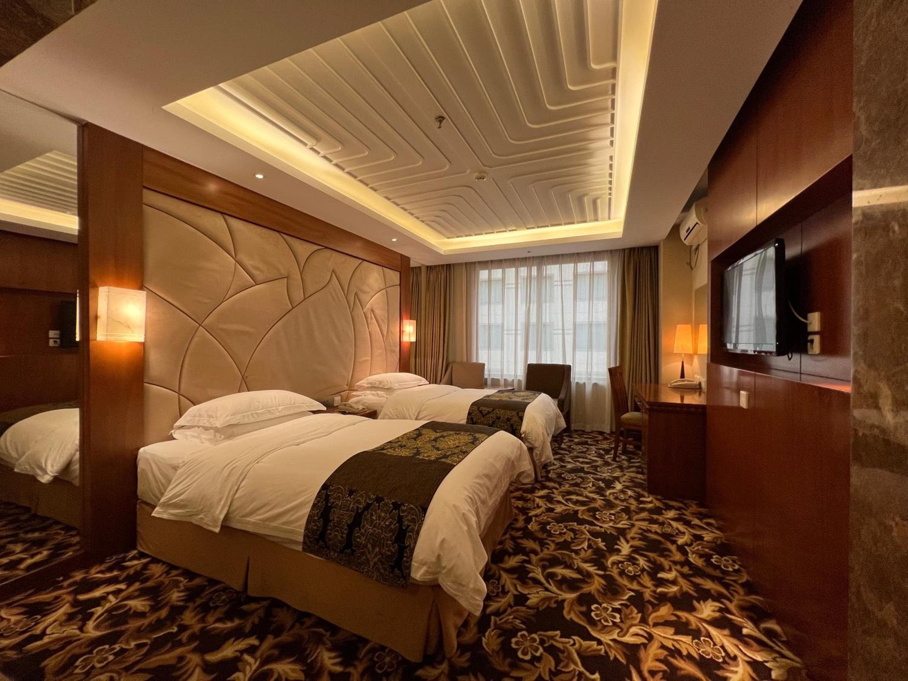 Howard Johnson Paragon Hotel Beijing