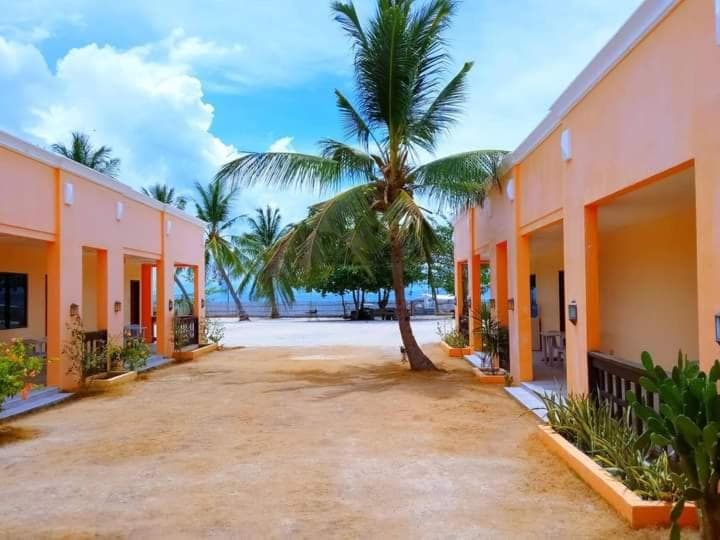 CRISOLS BEACH RESORT - MALAPASCUA ISLAND