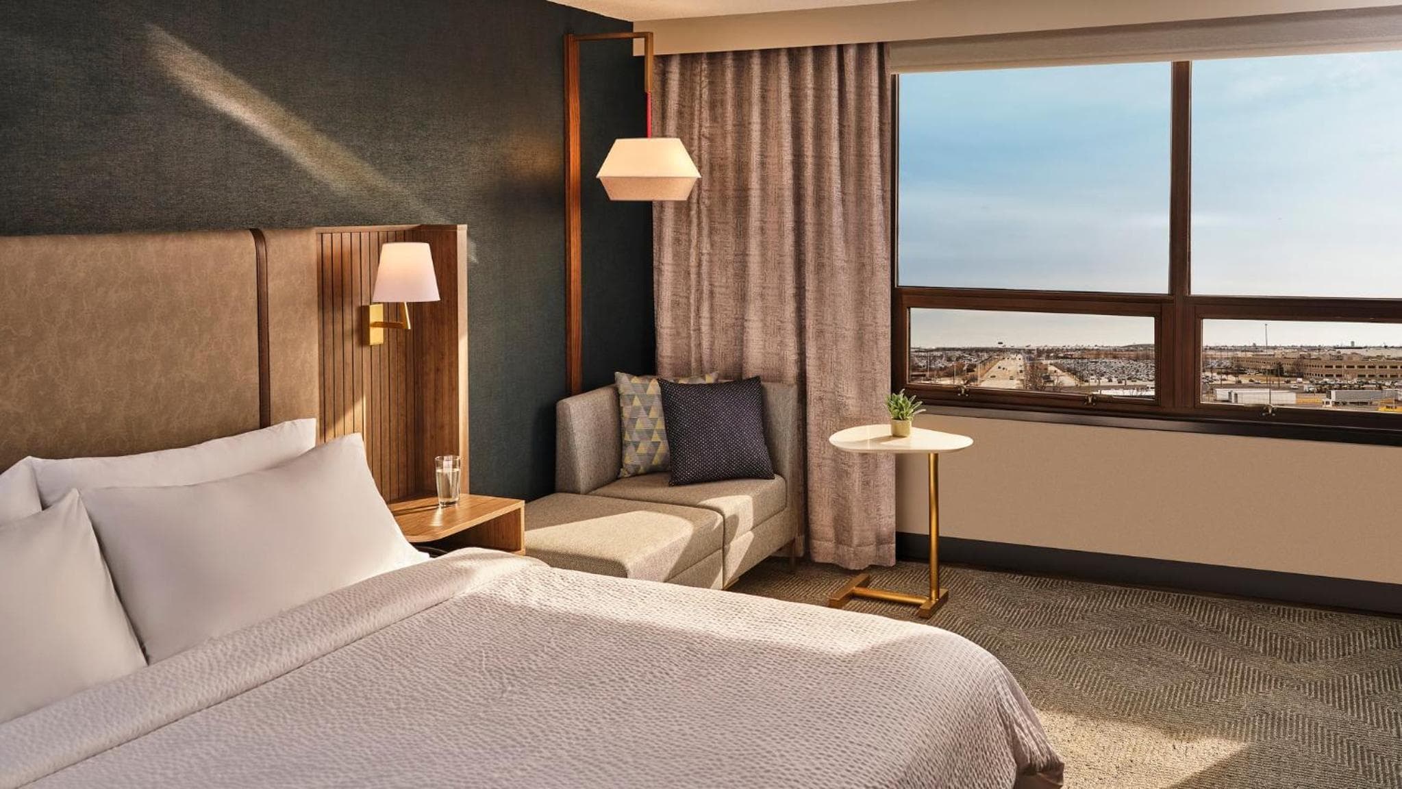 Holiday Inn & Suites Richmond West End by IHG