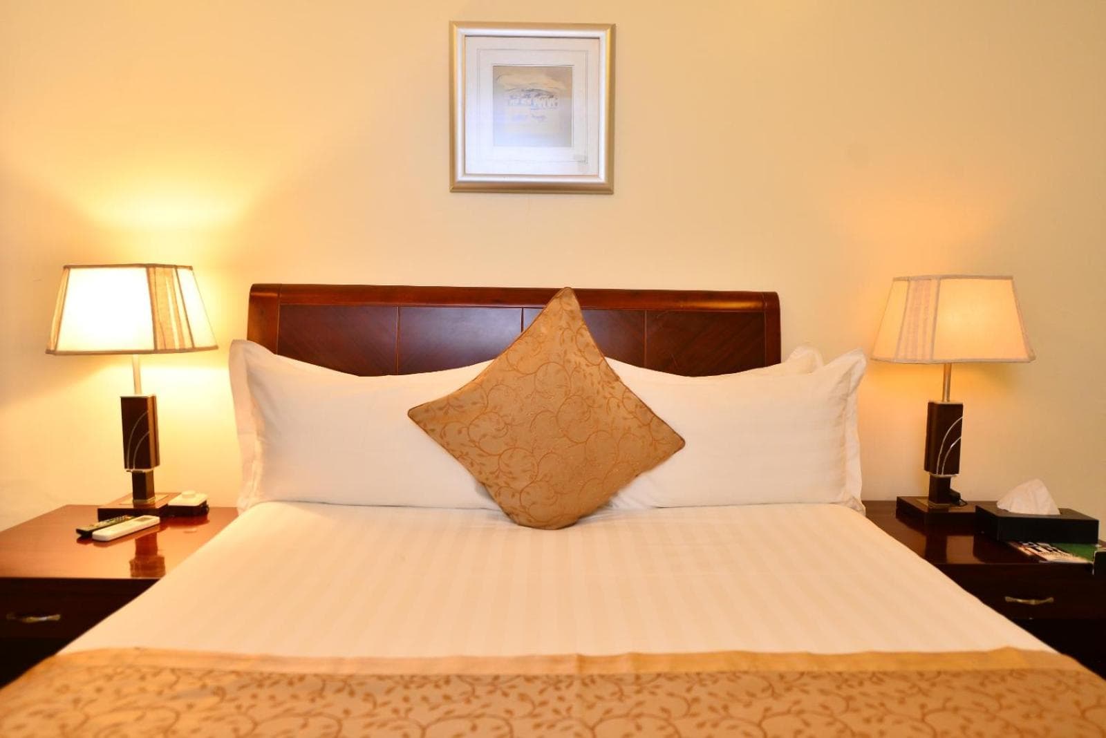 The Manor Hotel