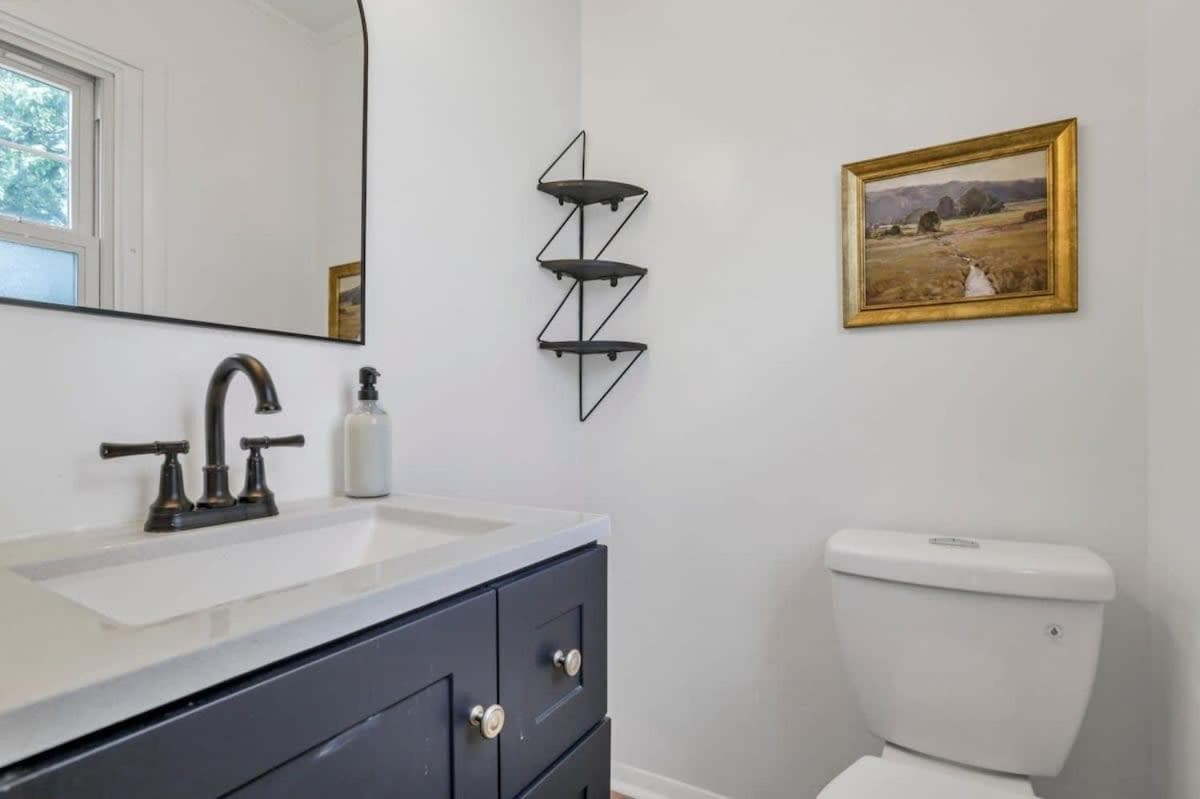 Housepitality - Electric Ave - 3 BDR and Hot Tub