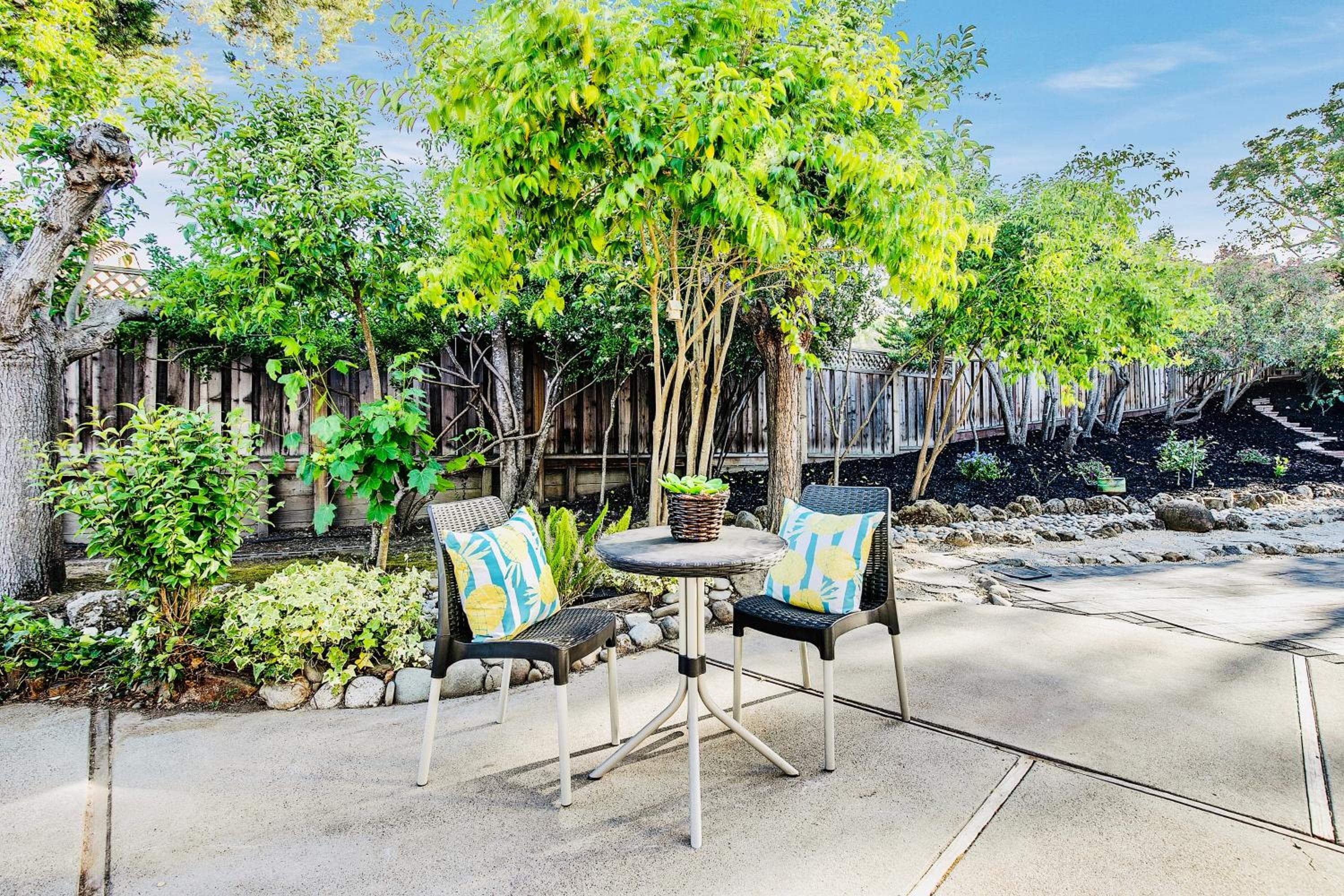 iStay Gorgeous 4B/2.5B Relaxed House