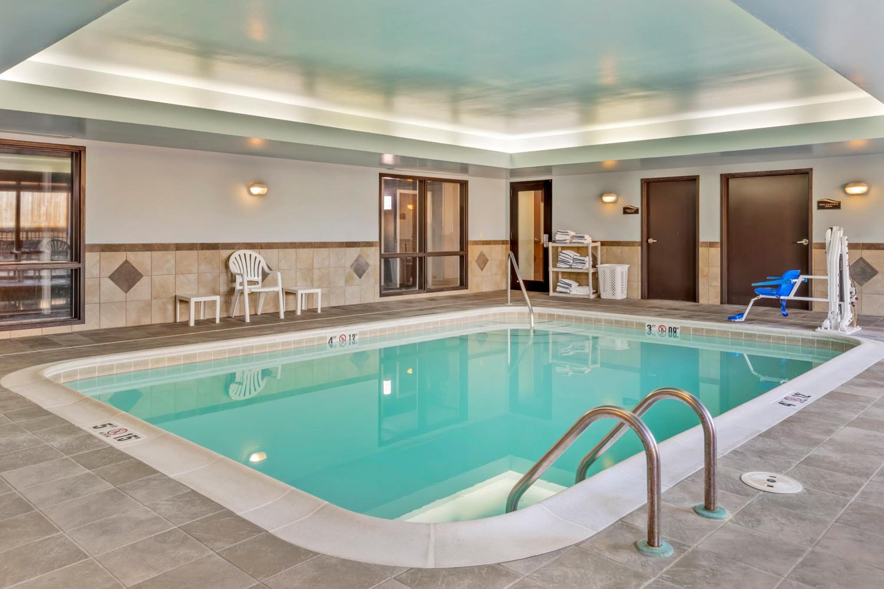 Comfort Suites Whitsett - Greensboro East