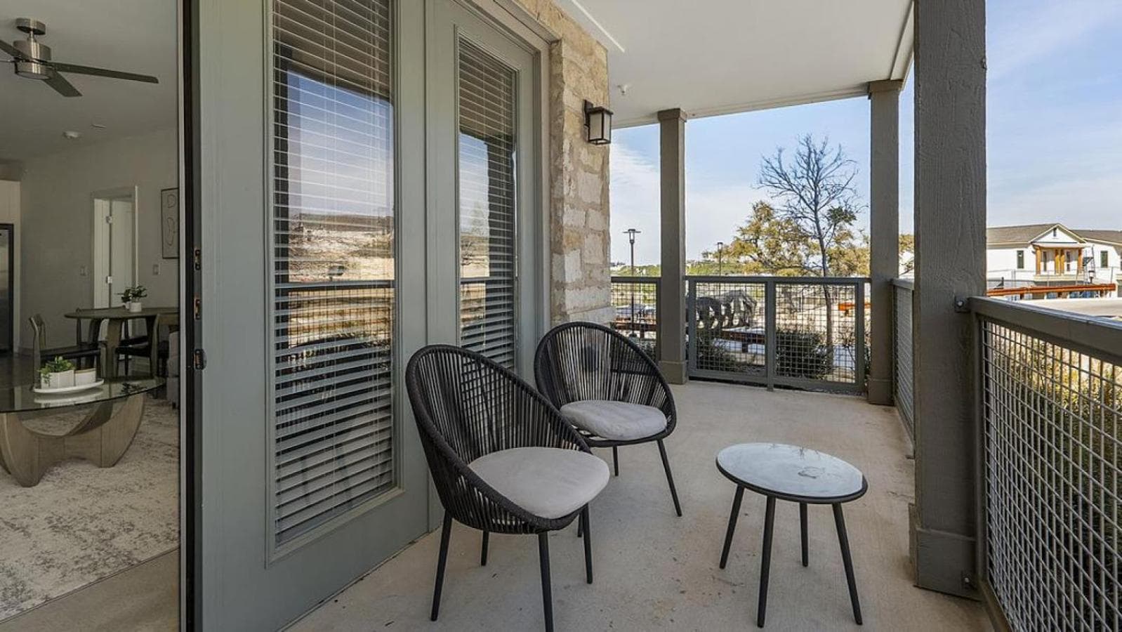 Landing Modern Apartment with Amazing Amenities ID1804X66