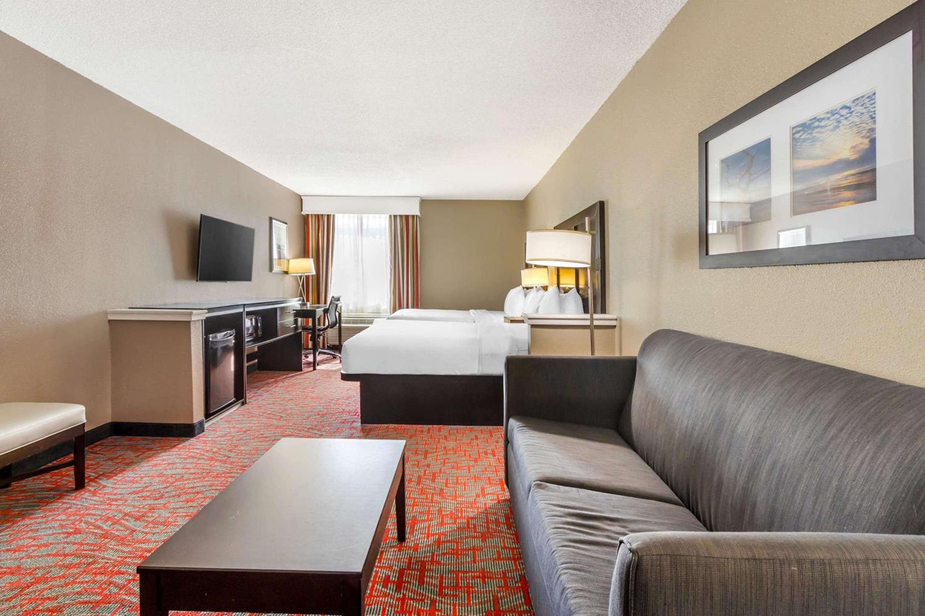 Comfort Inn & Suites North Charleston - Northwoods