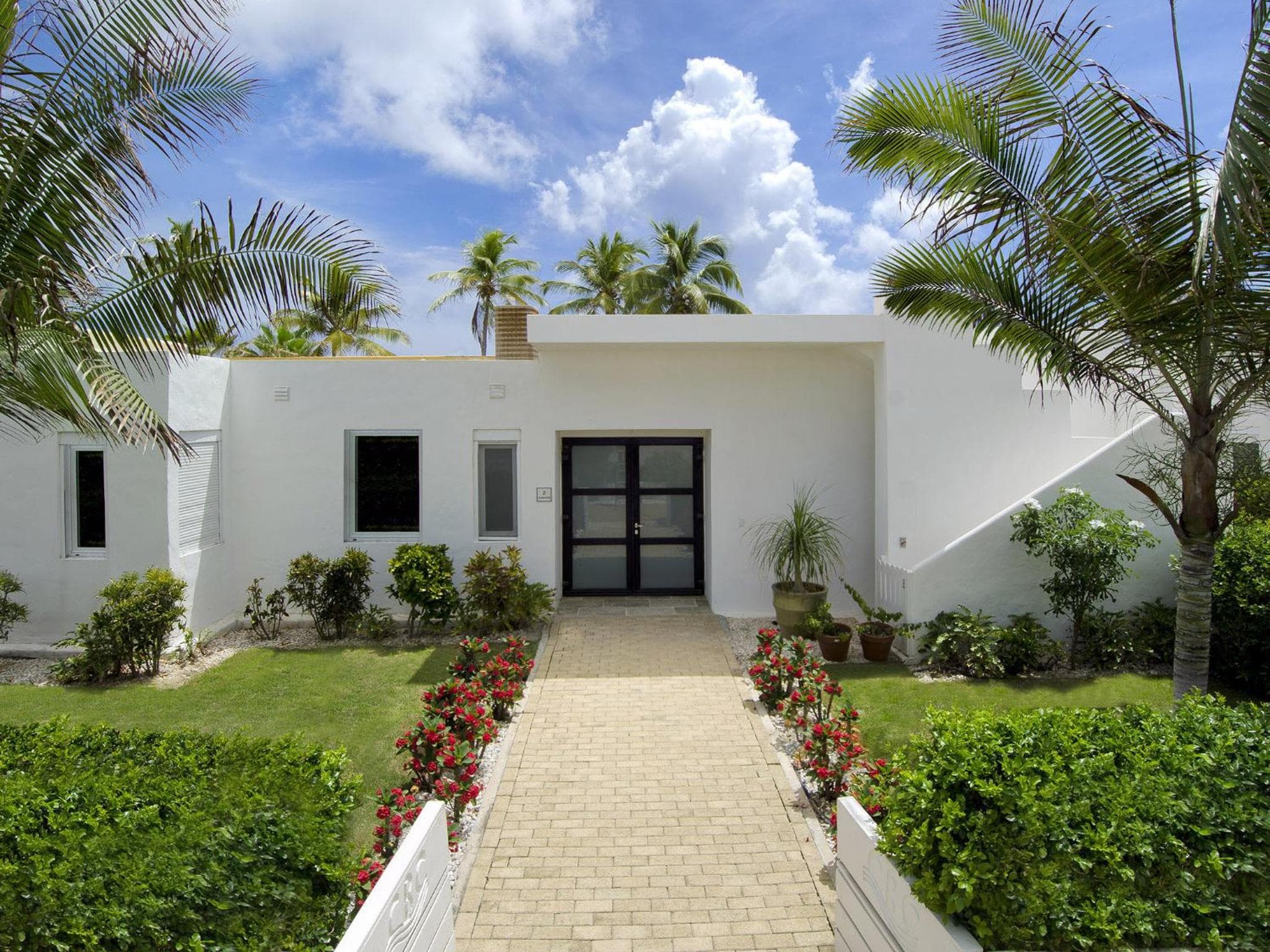 Coral Beach Club Villas & Marina