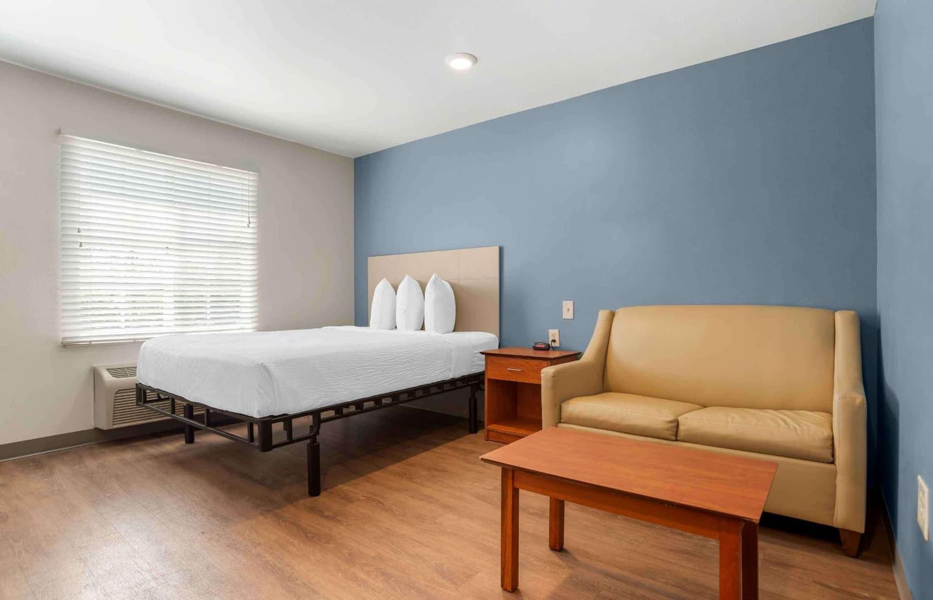 Extended Stay America Select Suites - Orlando - Sanford - Airport