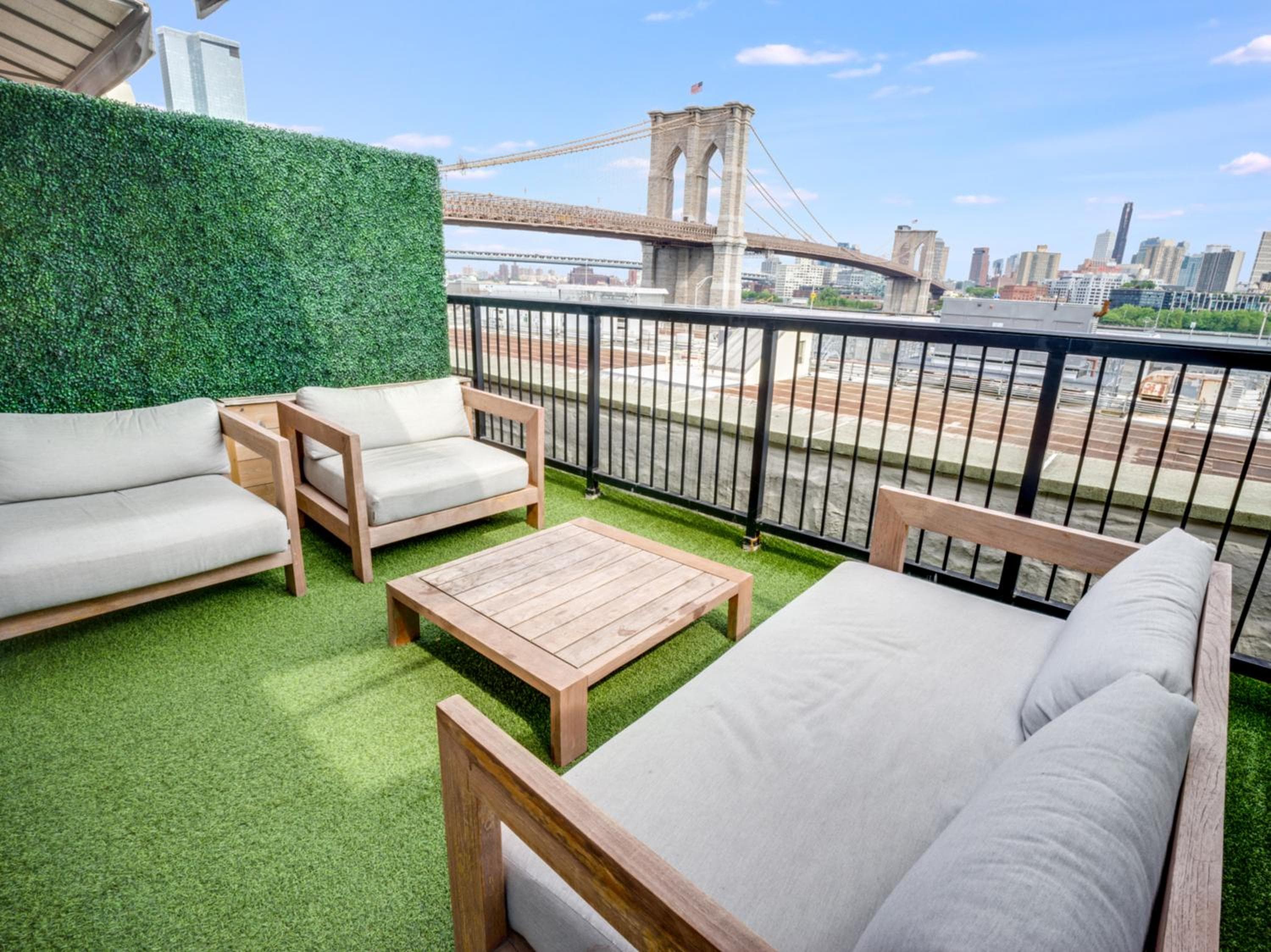 33 Hotel, New York City, Seaport