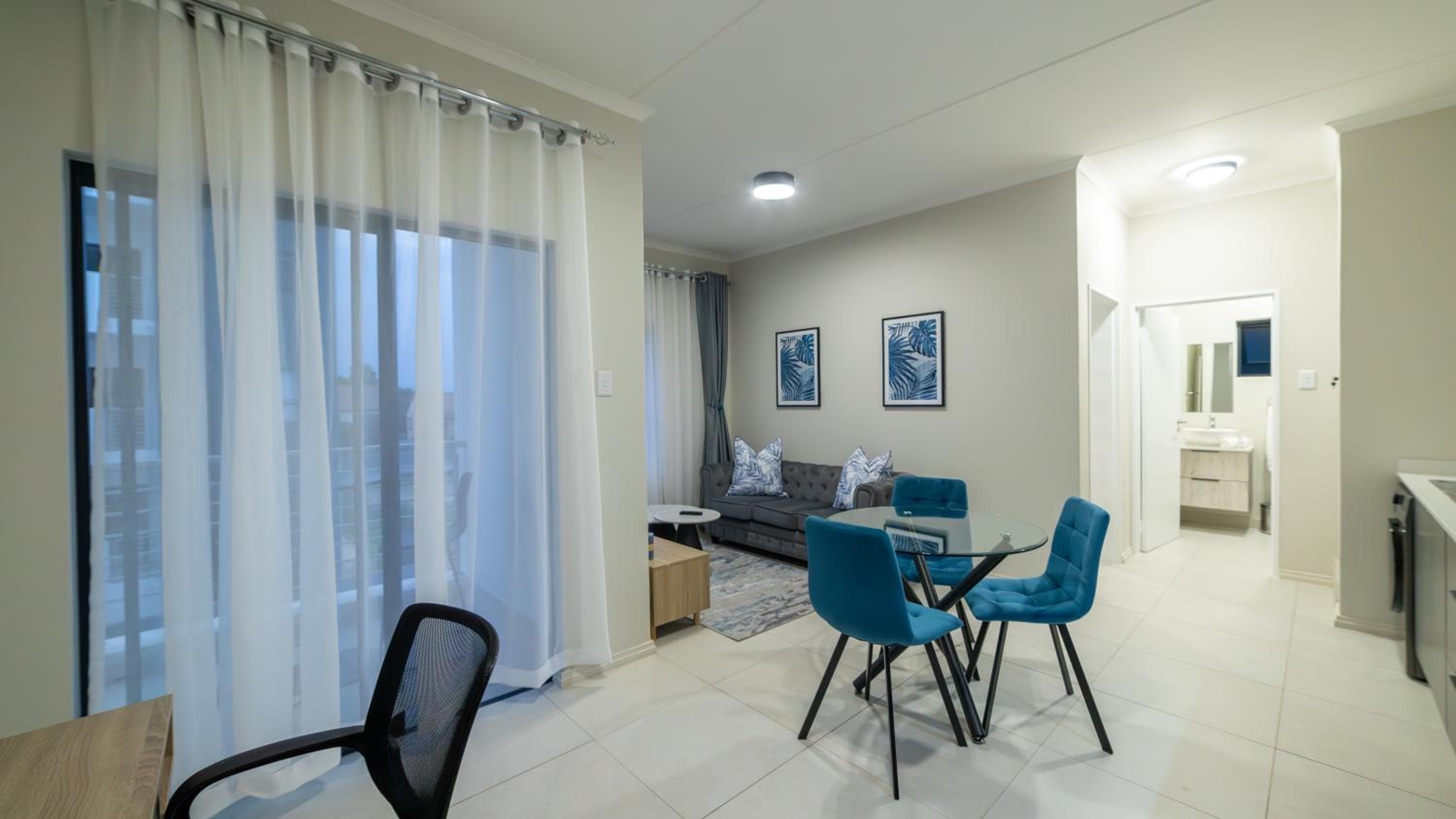 Chic Modern Midrand Escape
