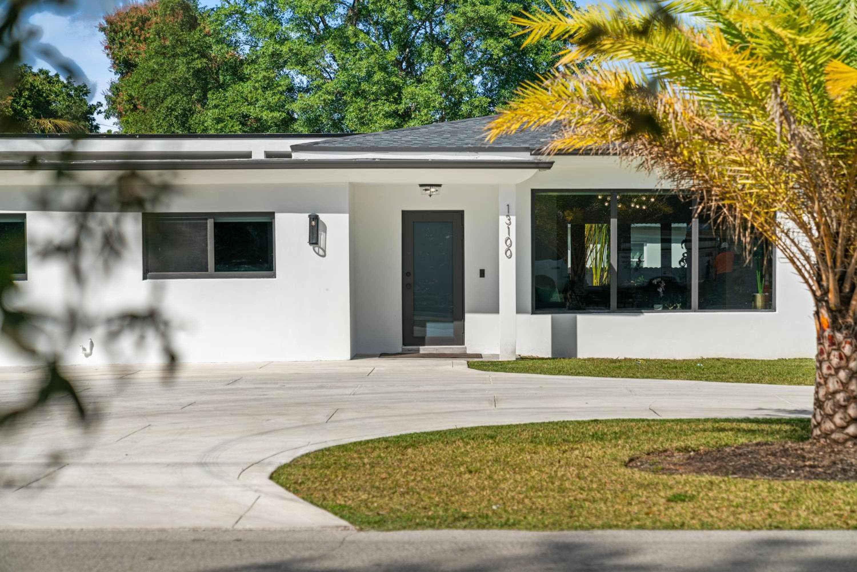 Full Amenities Big House Miami Pool Jacuzzi 6BR L64