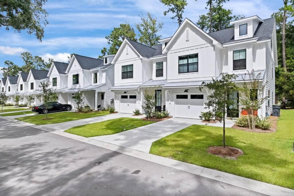 4BD Beach & Golf Retreat! Game Room, Beach Gear