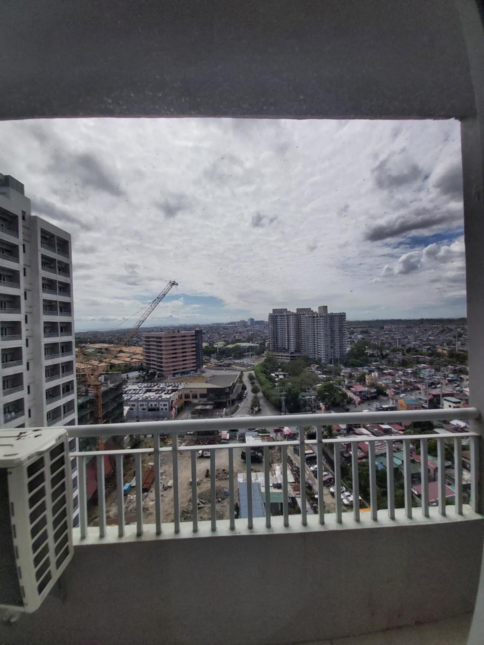 Beautiful 1BR Simple Luxury Condo near BGC