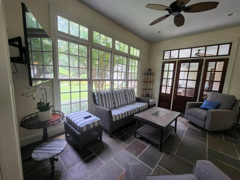 Center of Historical Village, Golf Cart Available, Sleep up to 10