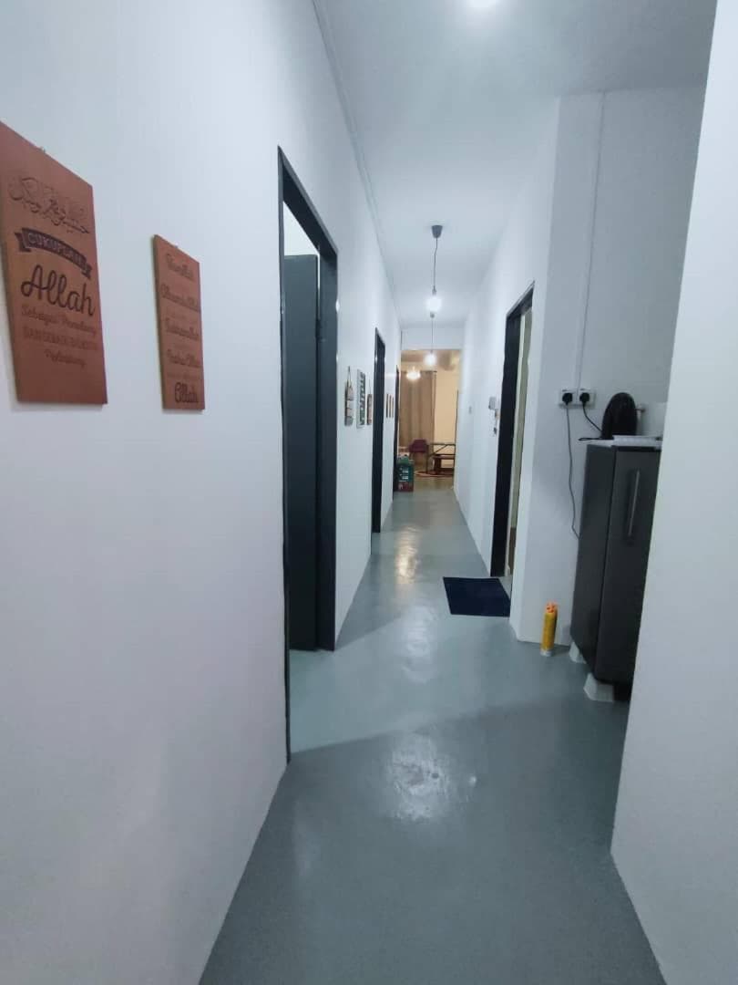 D'Aqiela Gayang Homestay