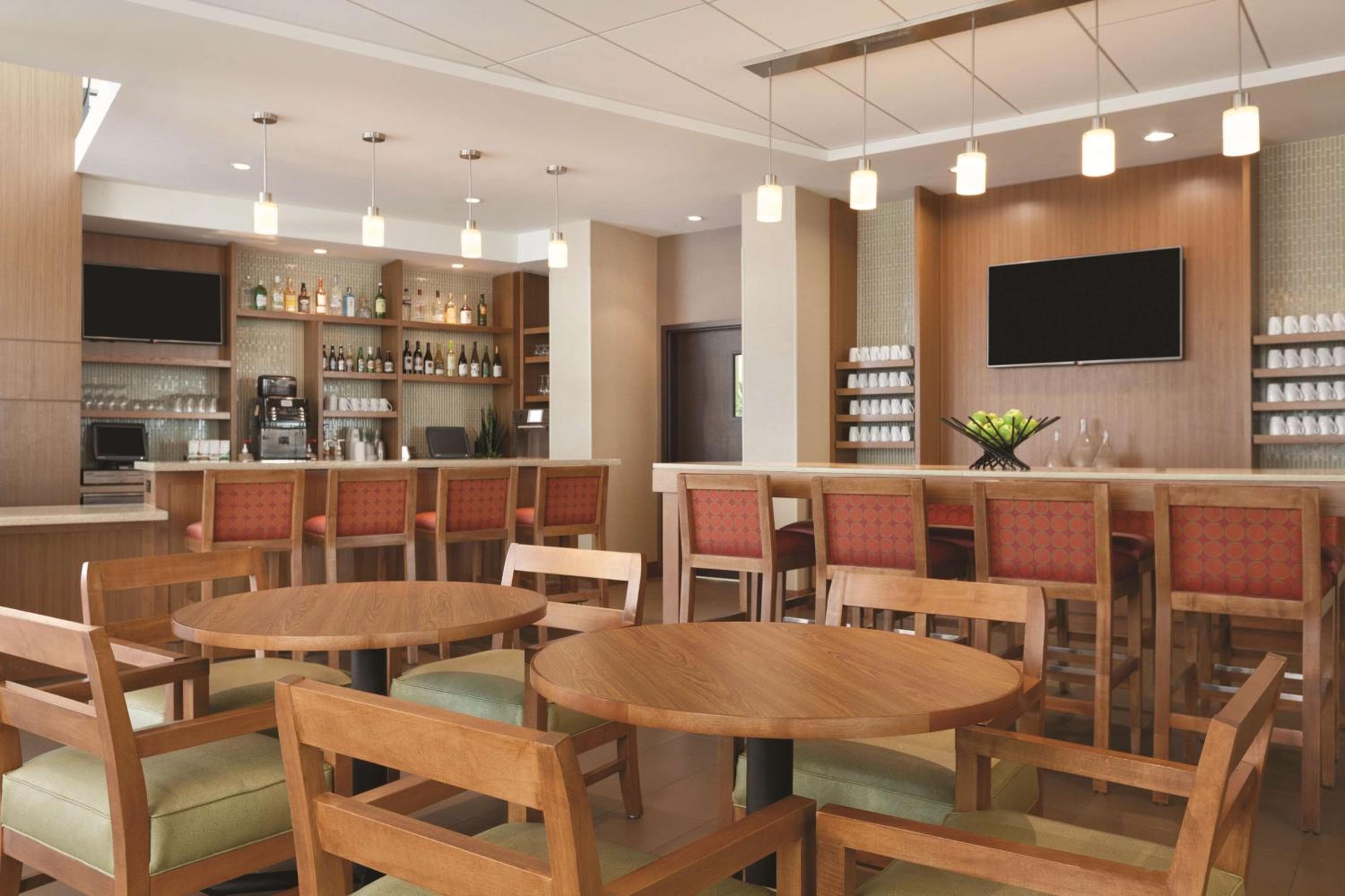 Hyatt Place at Anaheim Resort / Convention Center