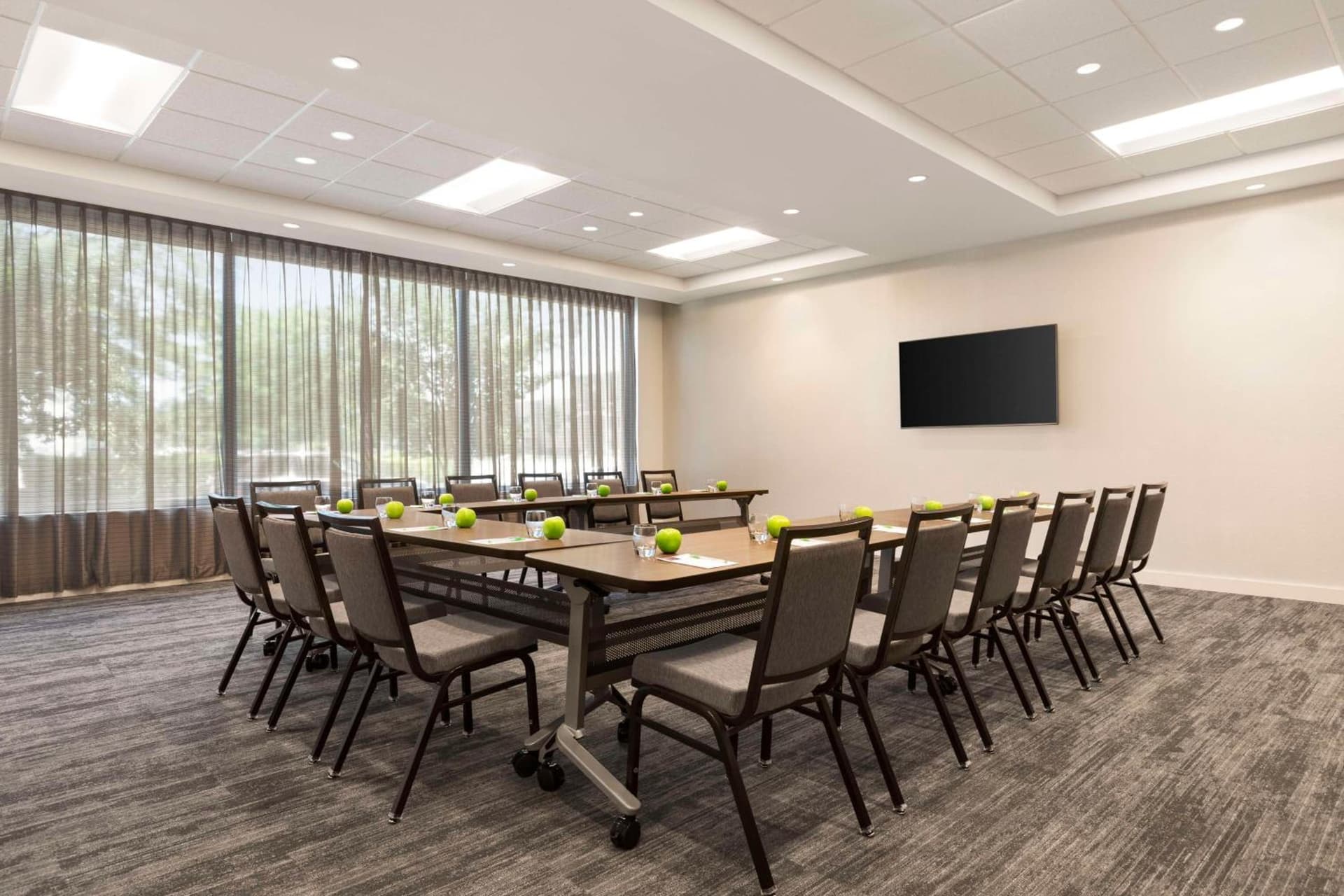Hyatt Place Virginia Beach Town Center