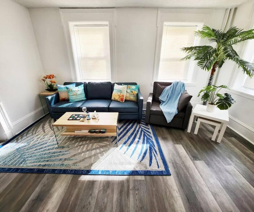 Beach Oasis, Mins to CP & SF, King/WD/Pet OK