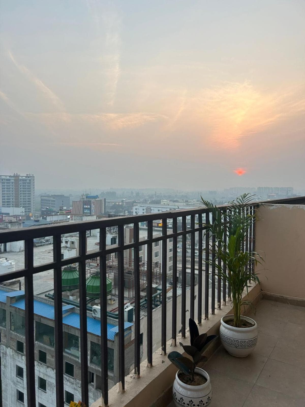 Peaceful private 1 BHK by Elegance homes