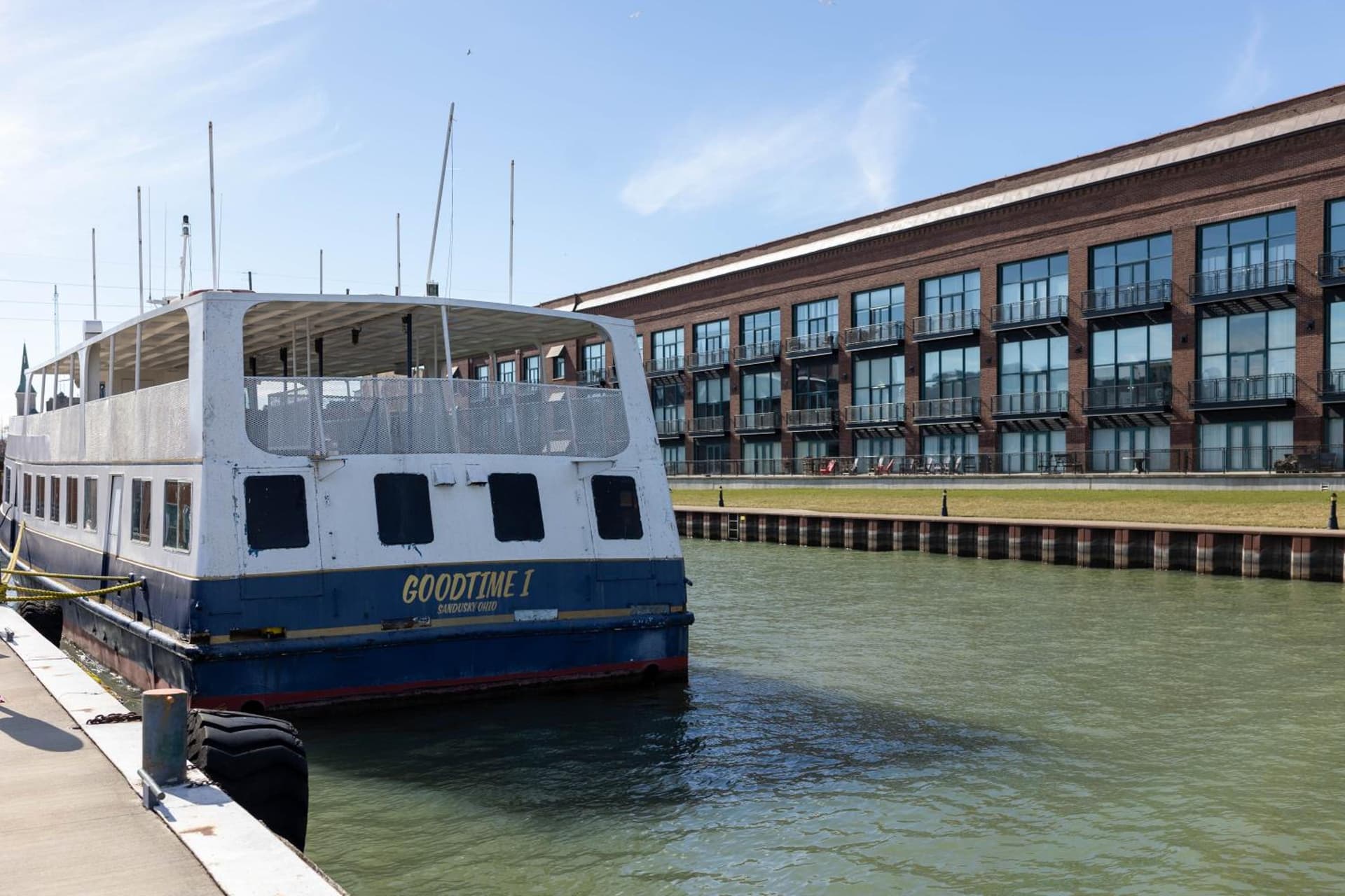 Marlin at the Lake - Downtown Sandusky