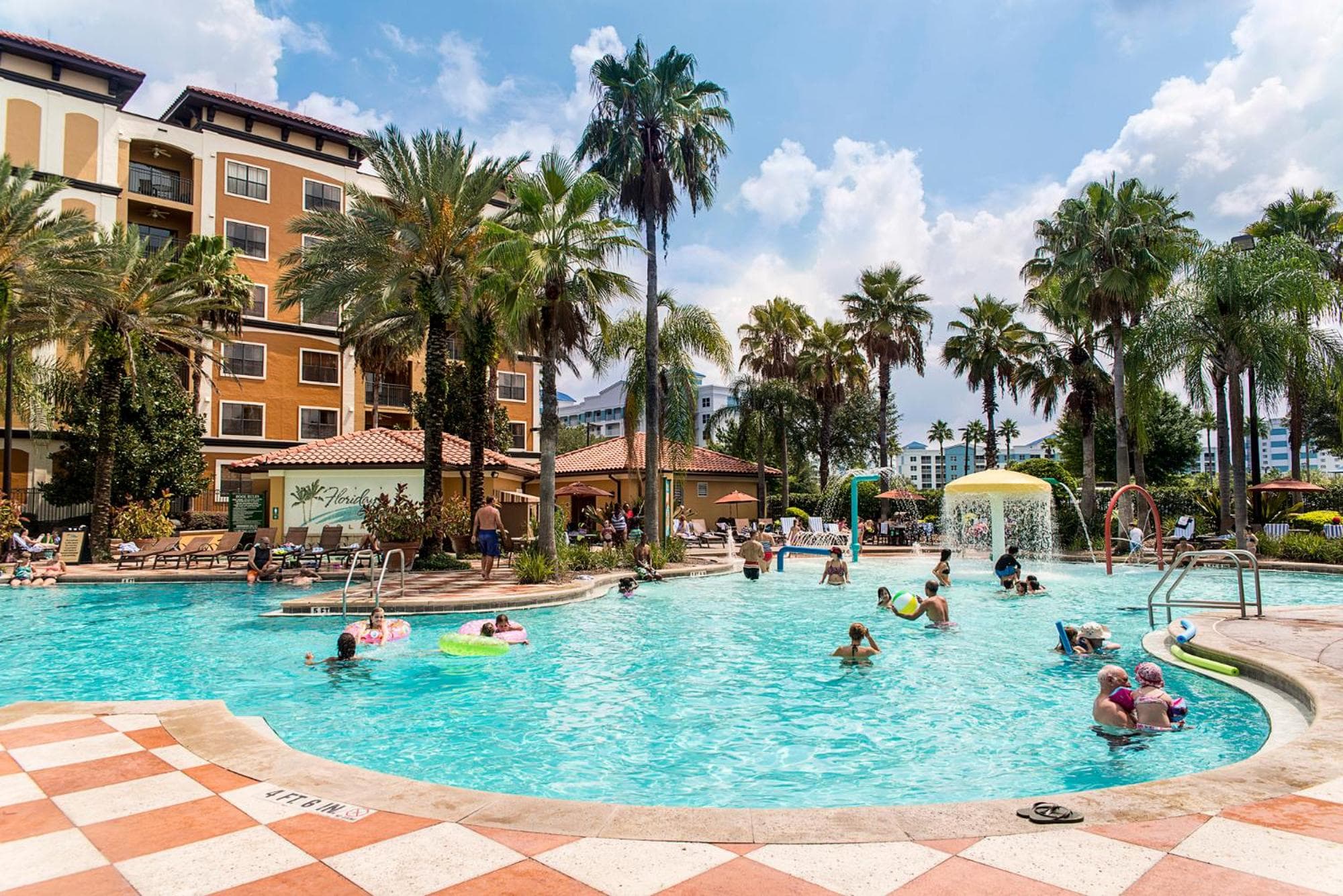 Floridays Orlando Two & Three Bed Rooms Condo Resort