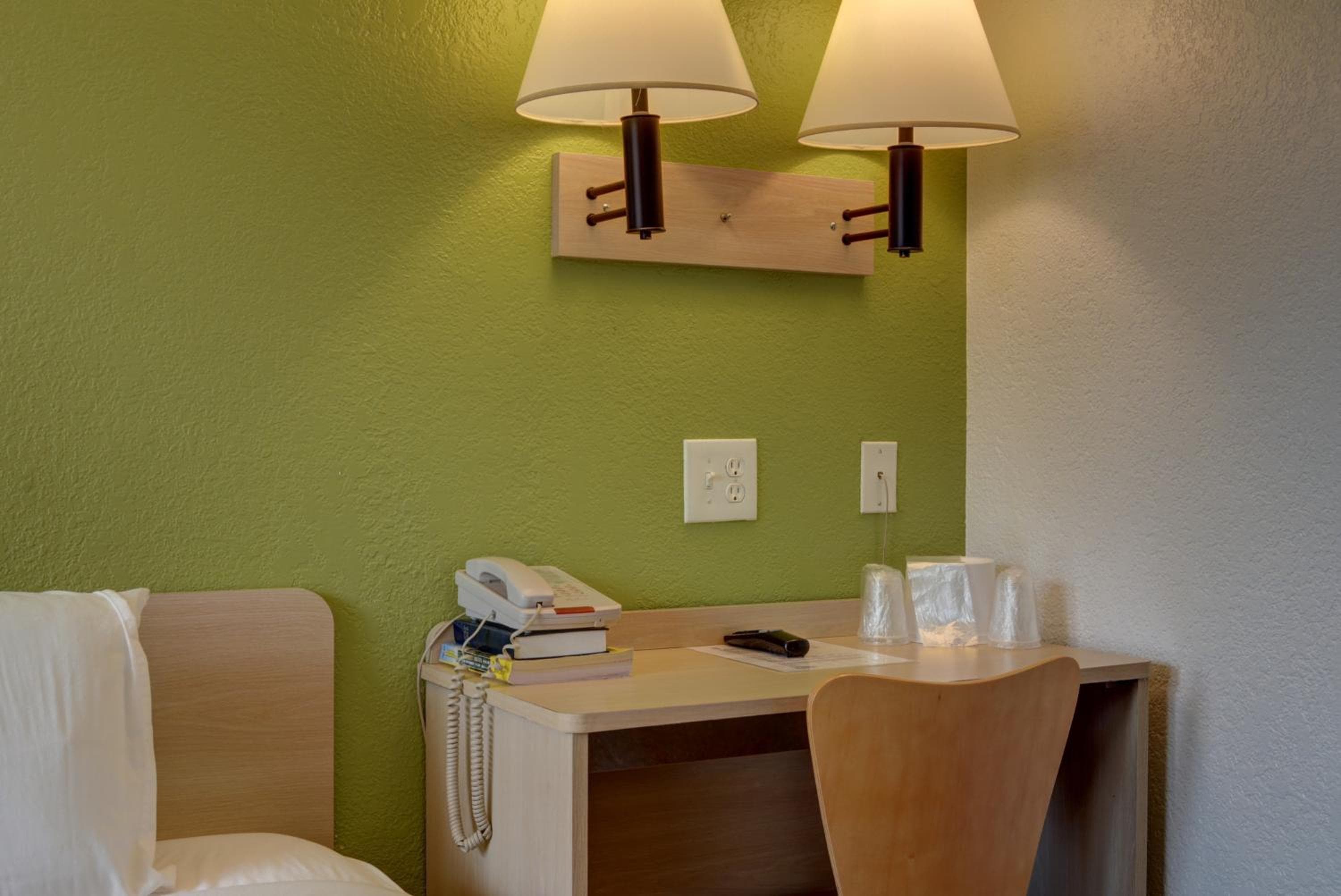Motel 6-Springfield, OR - Eugene North