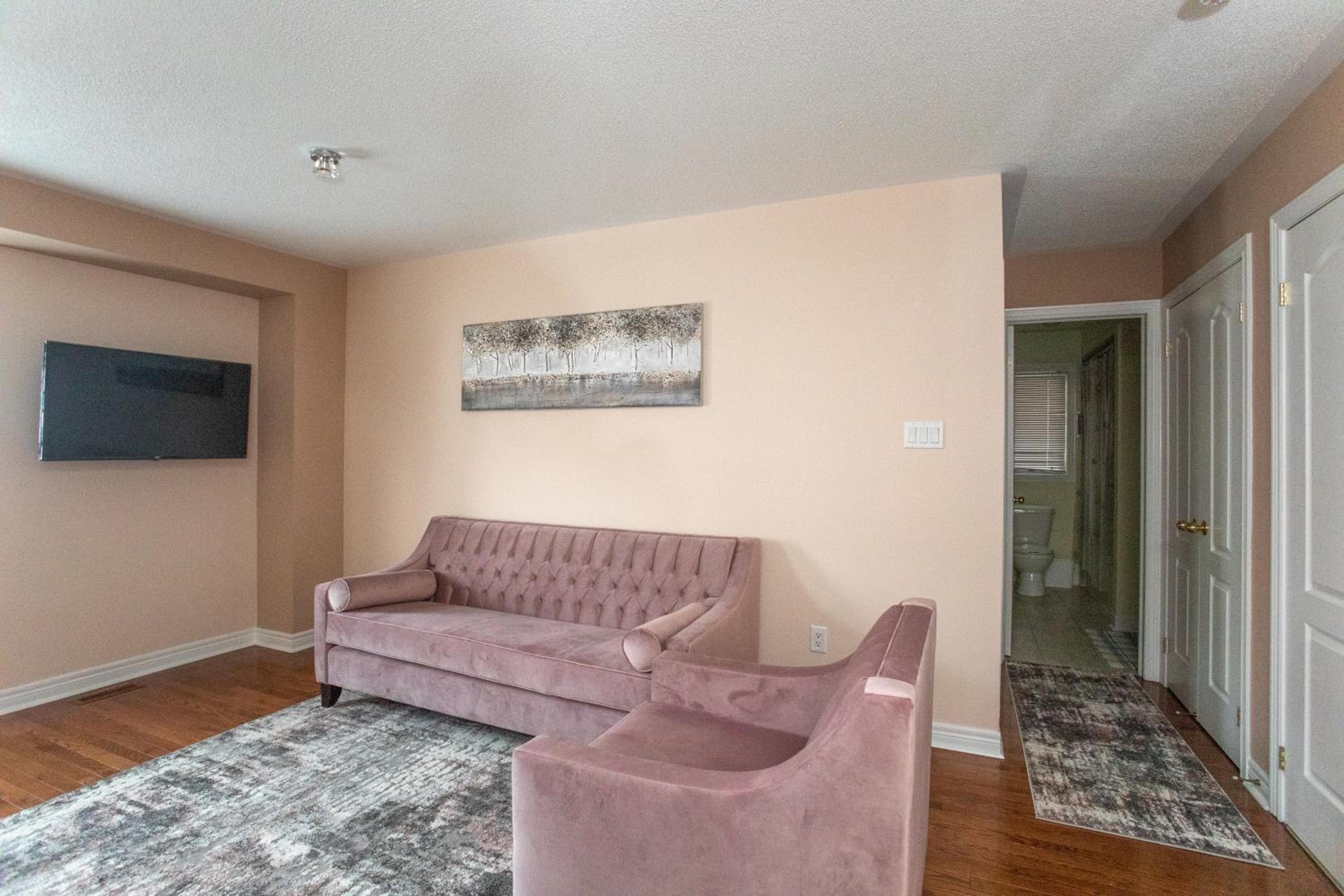 Main Floor Luxury Apartment