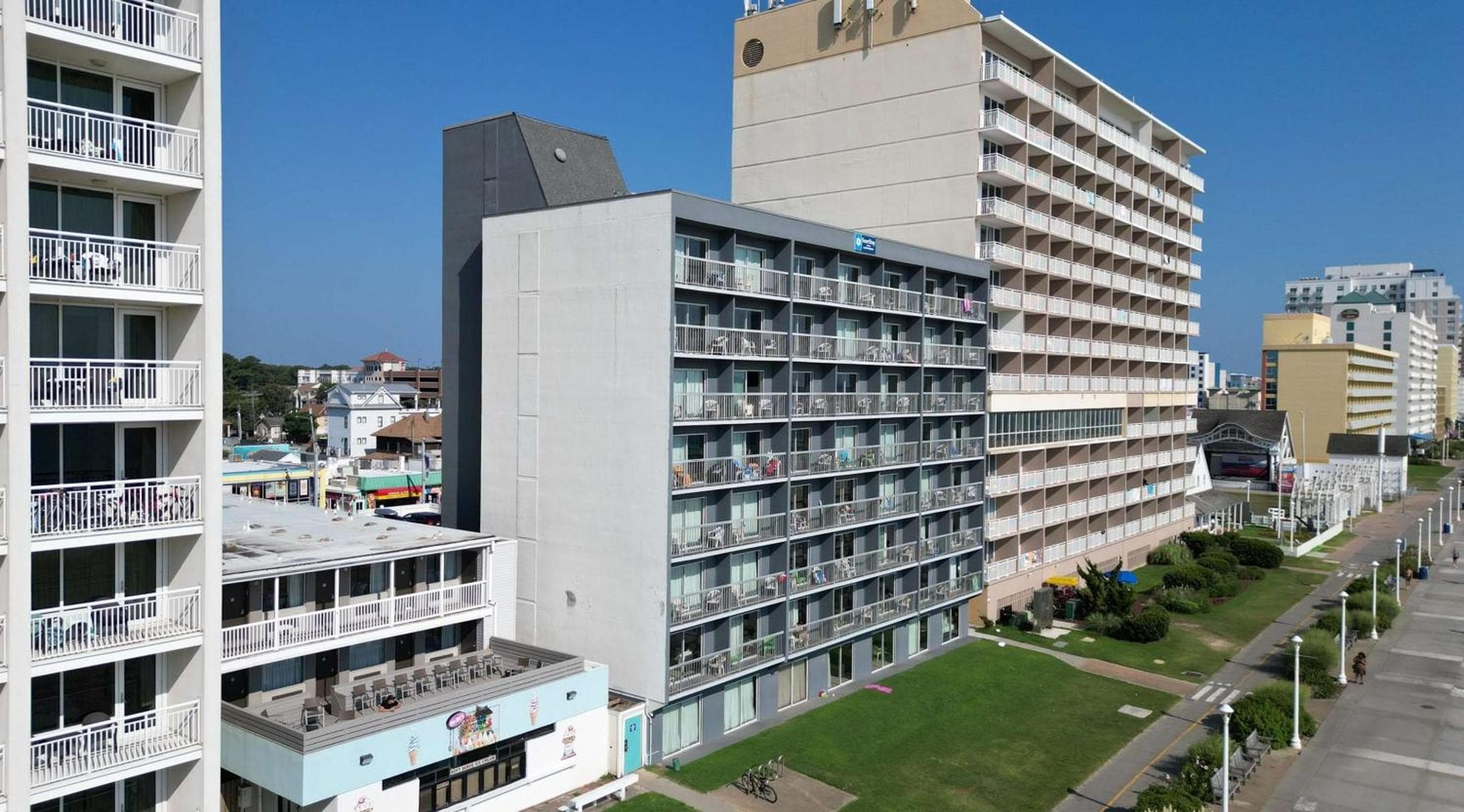SureStay Studio by Best Western Virginia Beach Oceanfront